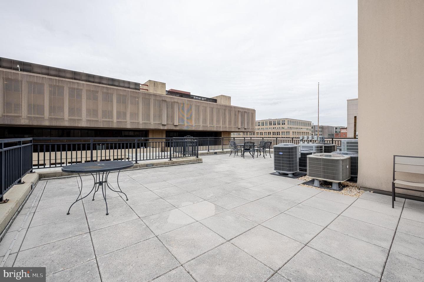 915 E Street NW #317 photo 39