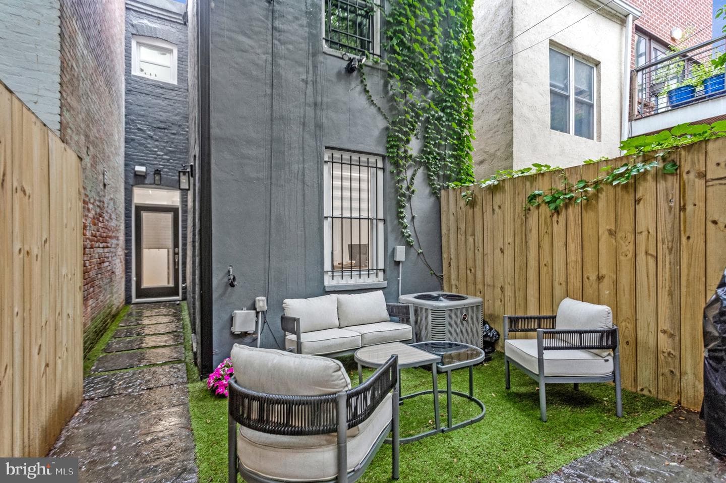 1345 V Street NW photo 26