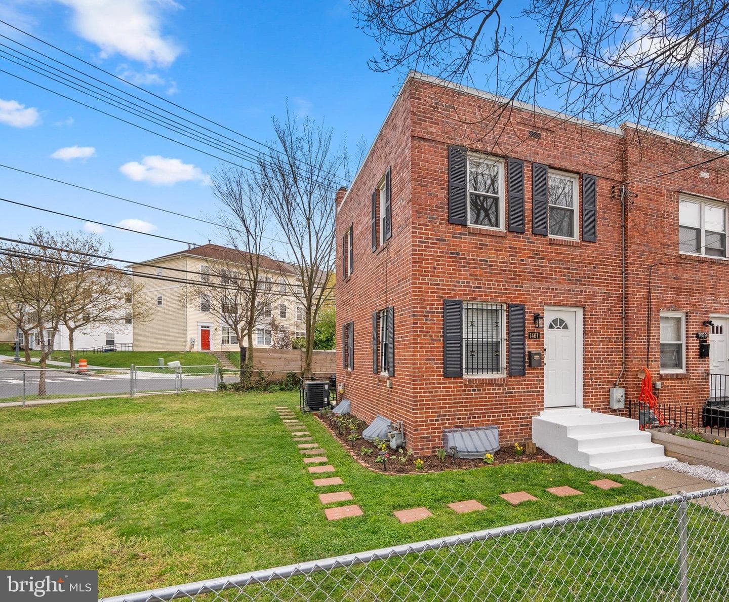 1461 Congress Place SE, Washington
