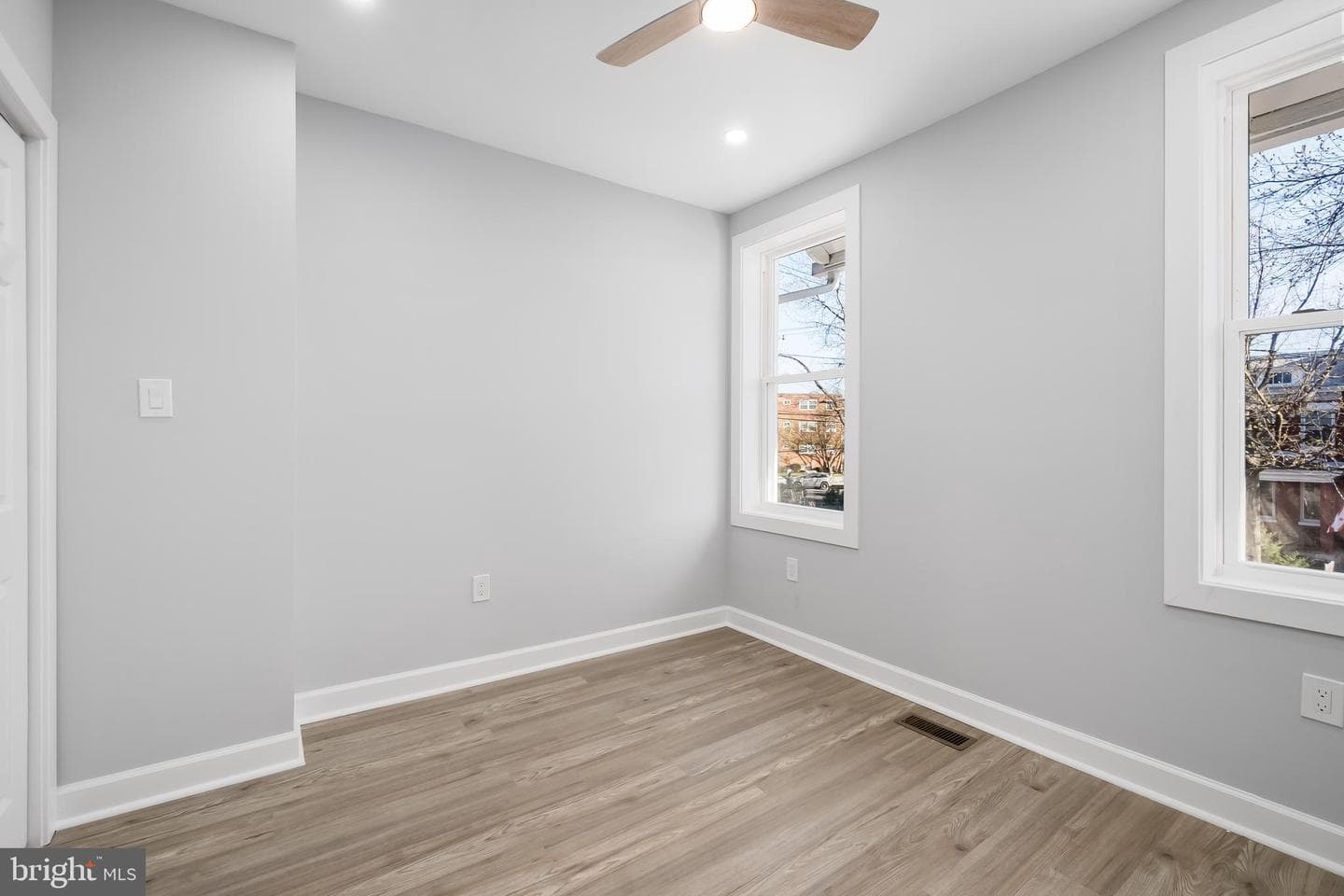 1209 Shepherd Street NW photo 28