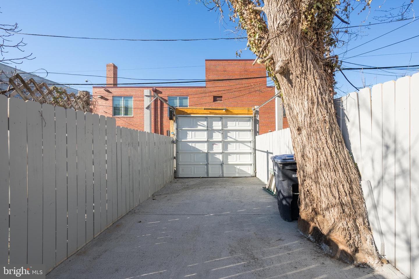 1209 Shepherd Street NW photo 3