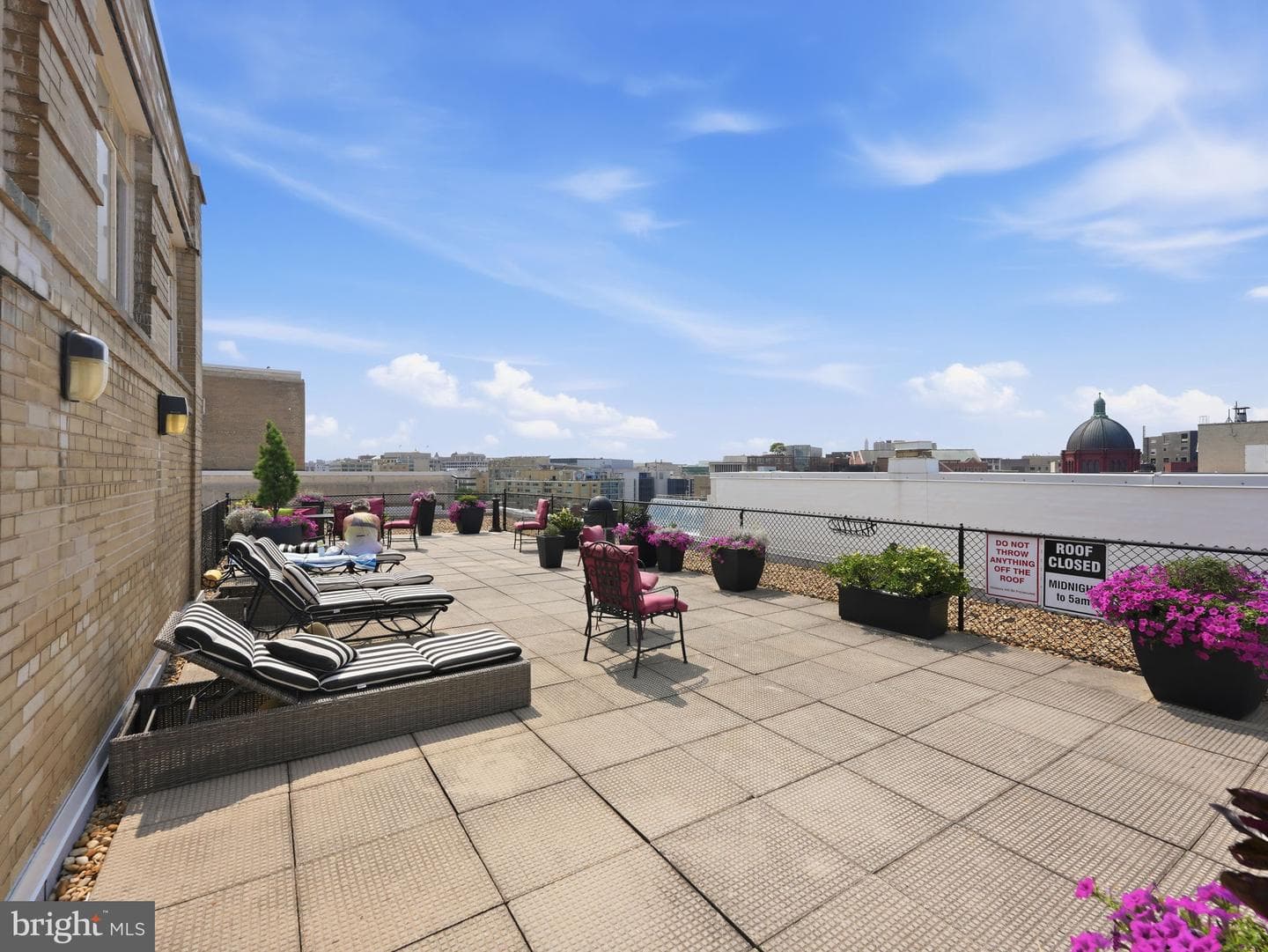 1727 Massachusetts Avenue NW #416 photo 23