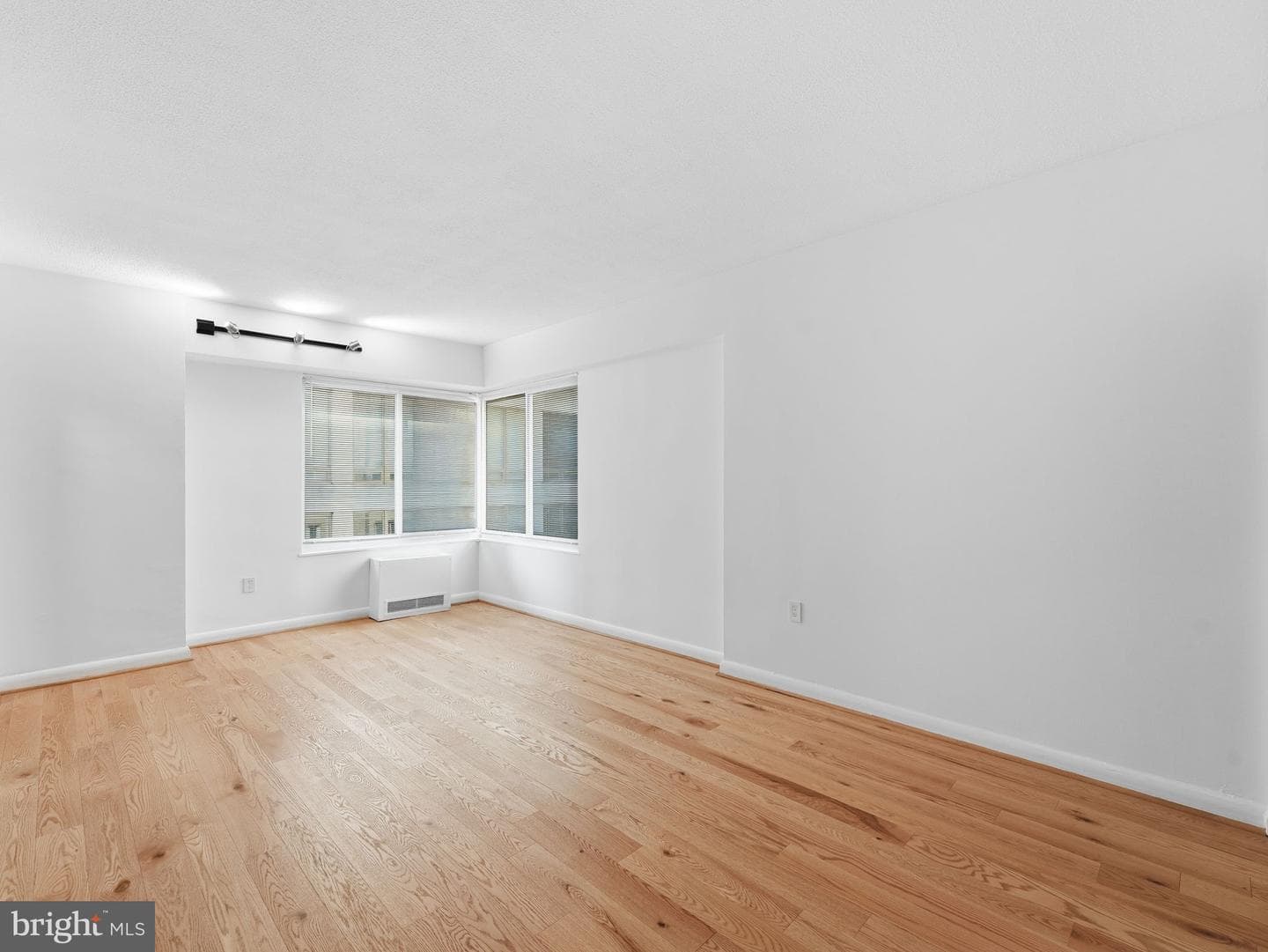 1727 Massachusetts Avenue NW #416 photo 8