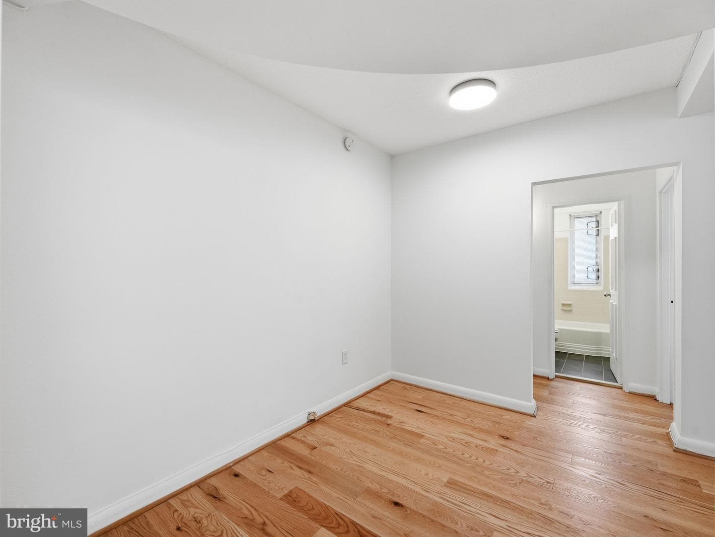 1727 Massachusetts Avenue NW #416 photo 9