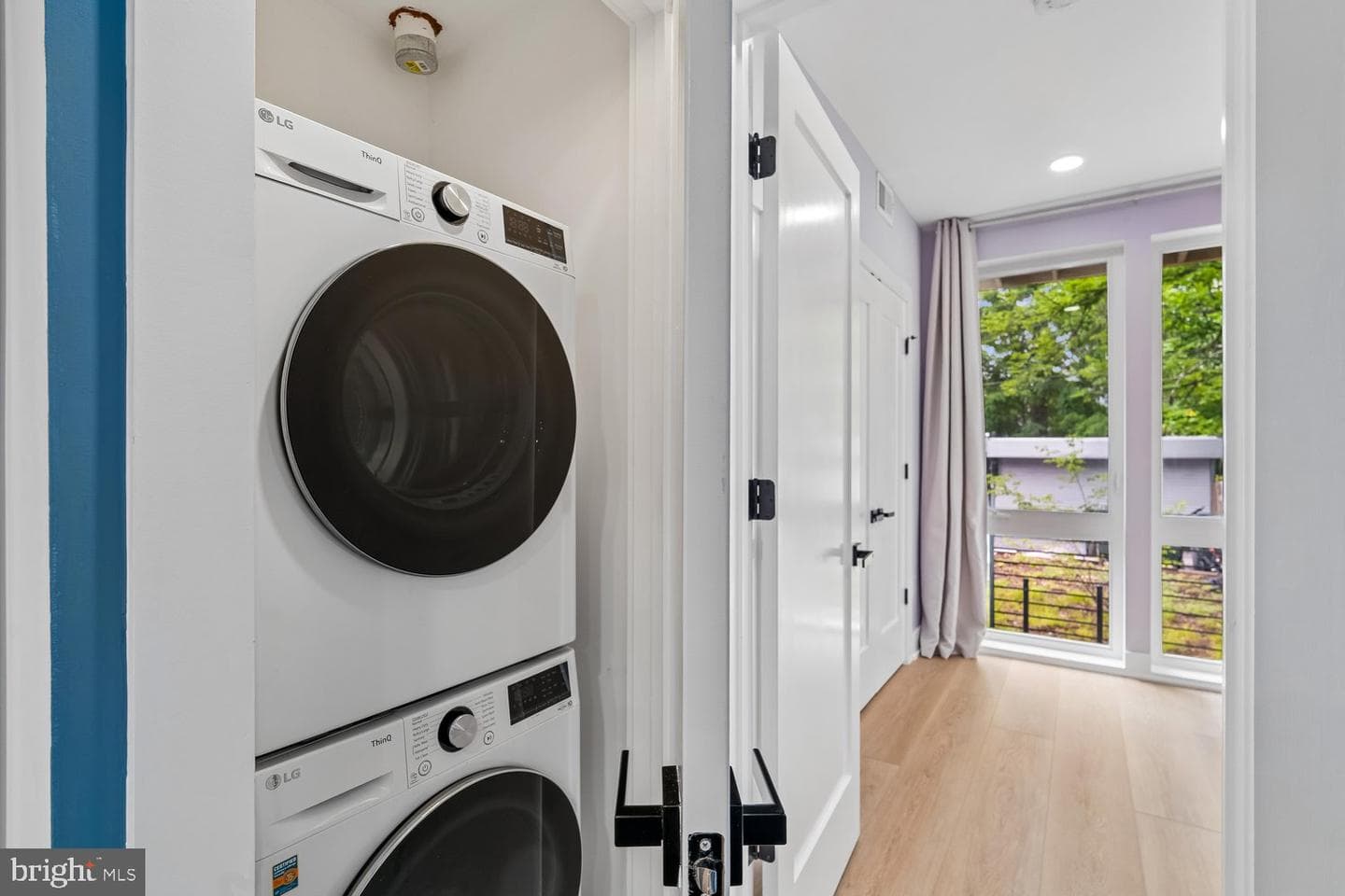 1372 NE Bryant Street NE #4 photo 36