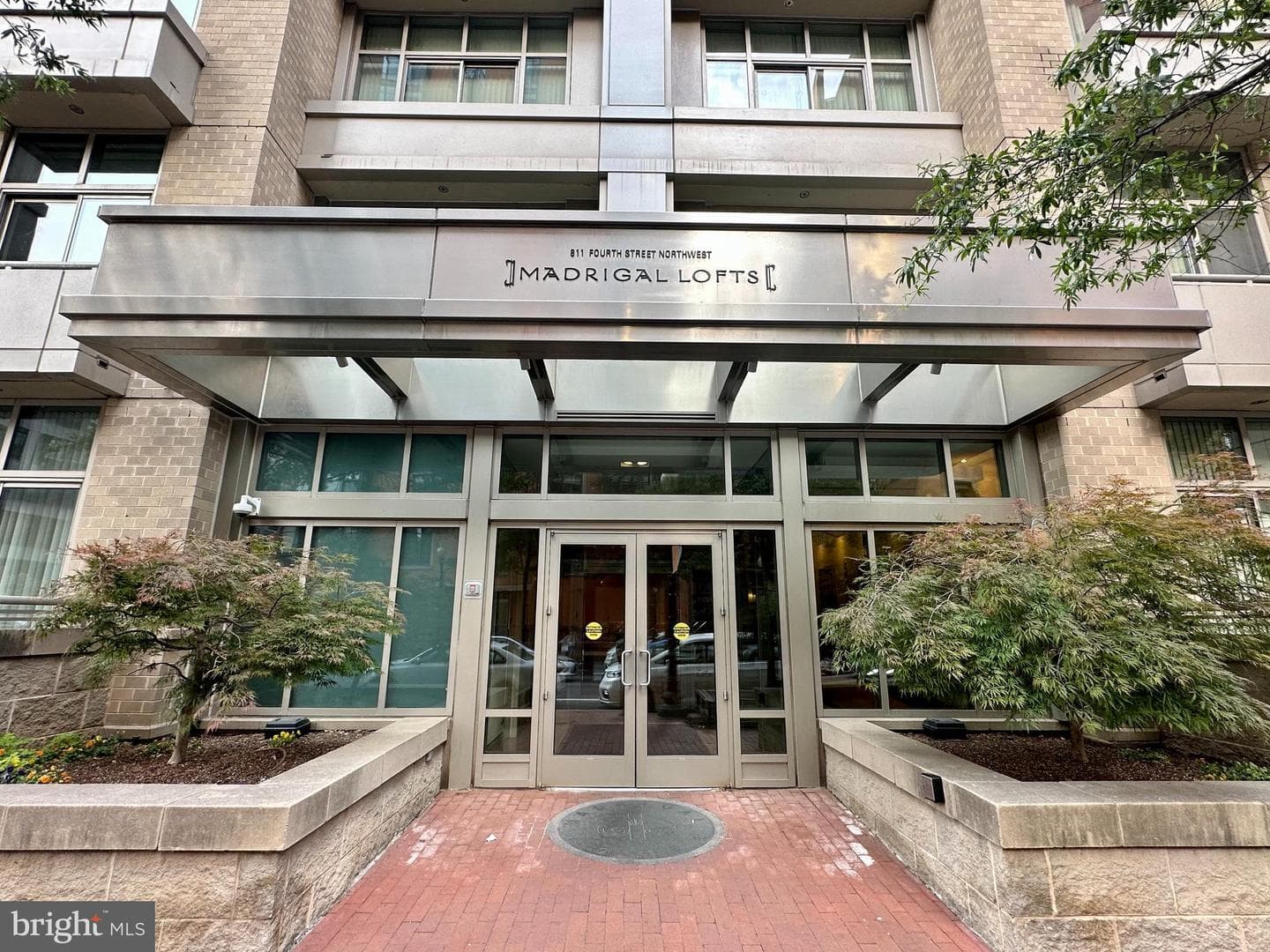 811 4th Street NW #318, Washington