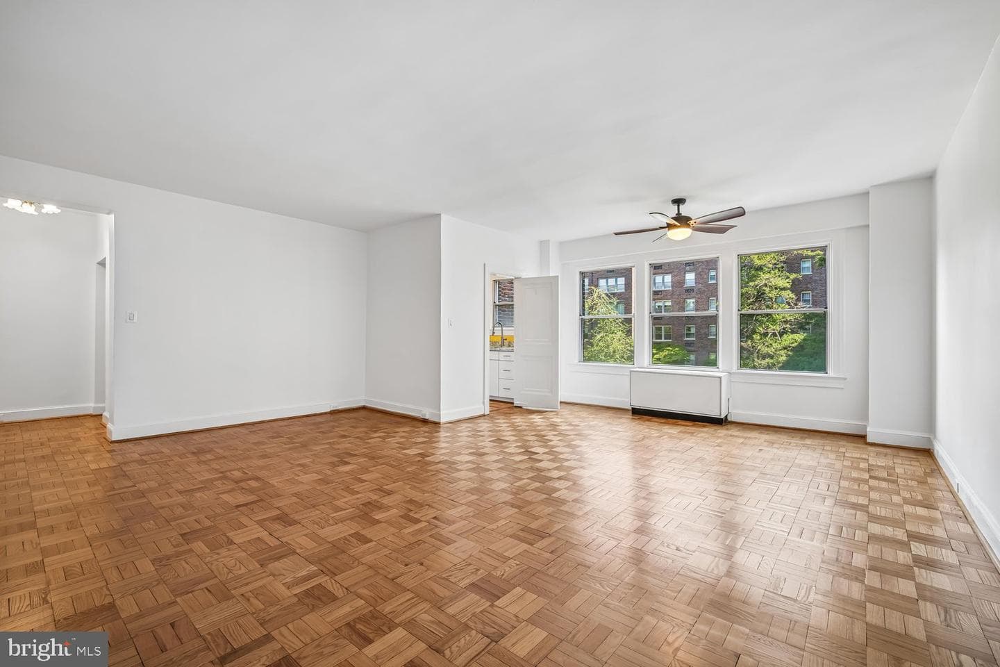 4000 Cathedral Avenue NW #142b photo 6