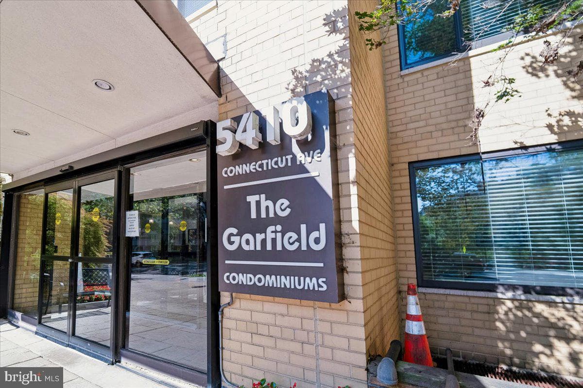5410 Connecticut Avenue NW #610 photo 22