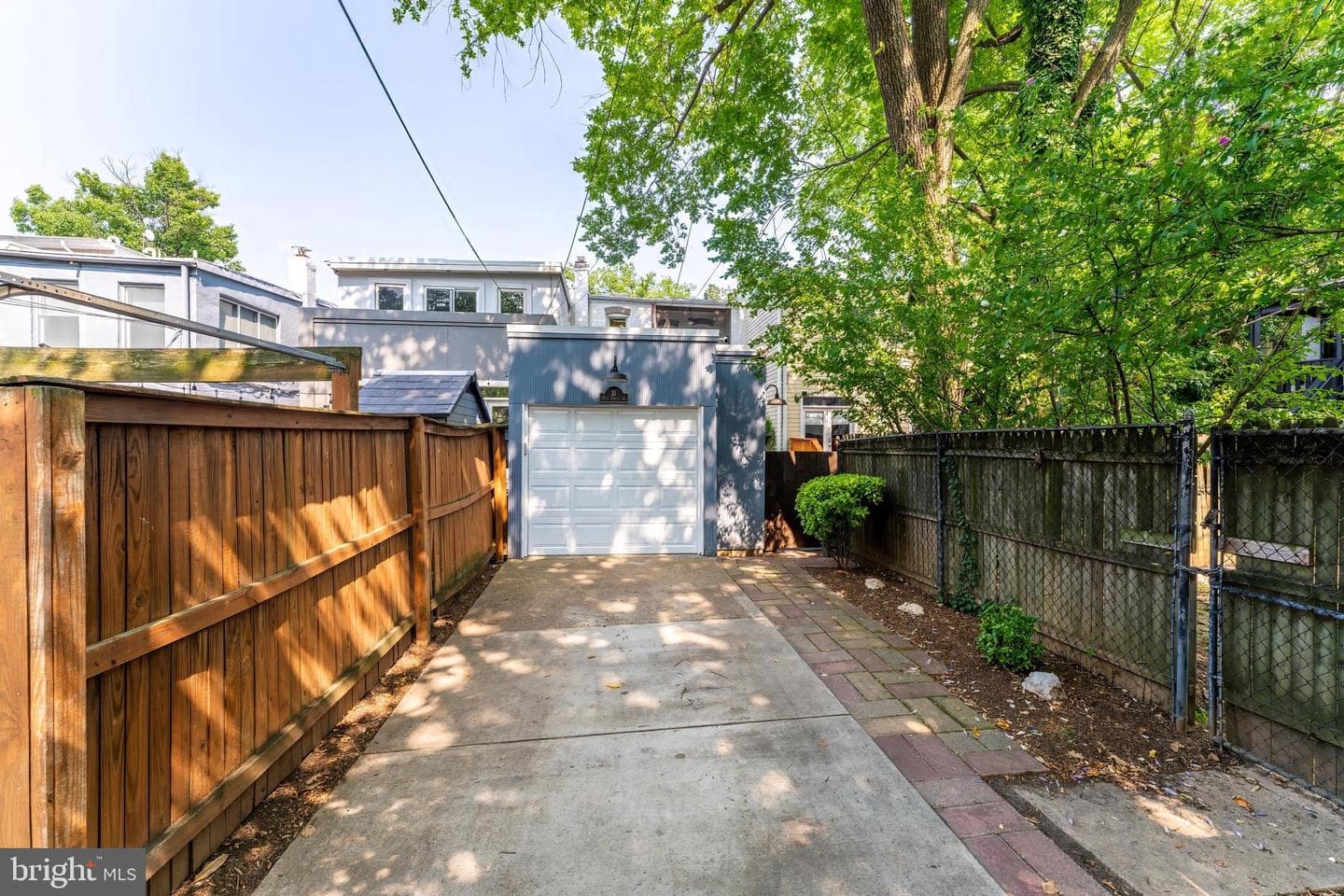 21 15th Street SE photo 66