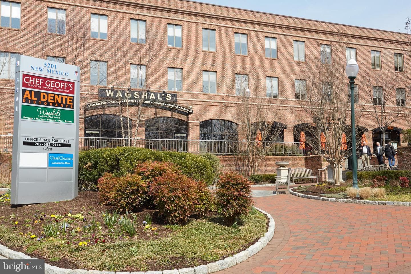 3900 Cathedral Avenue NW #609a photo 48