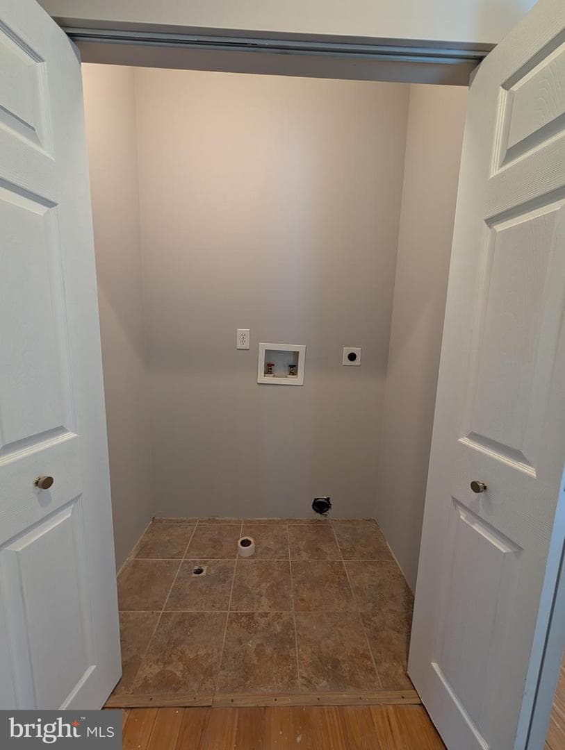 4908 Quarles Street NE photo 20