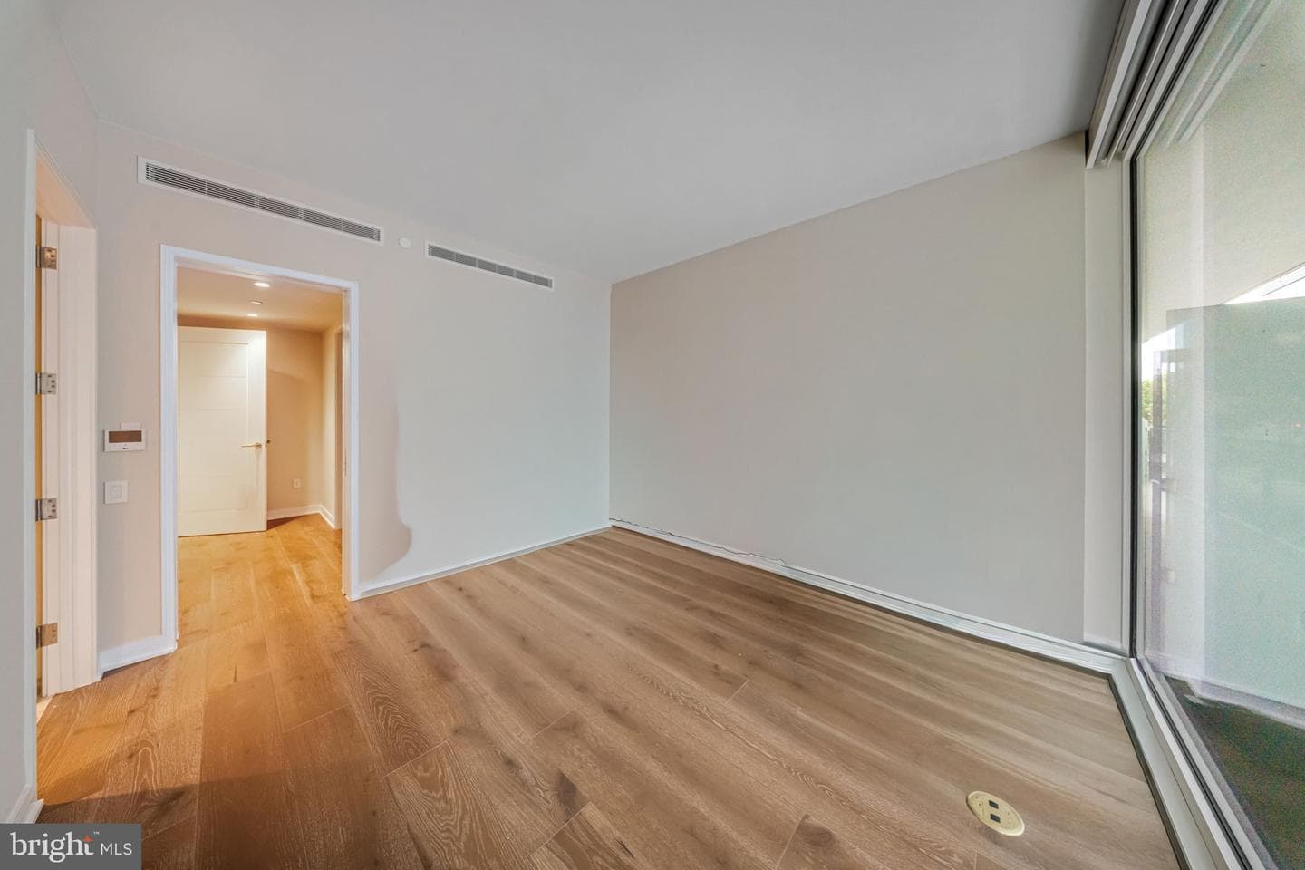 601 Wharf Street SW #213 photo 15