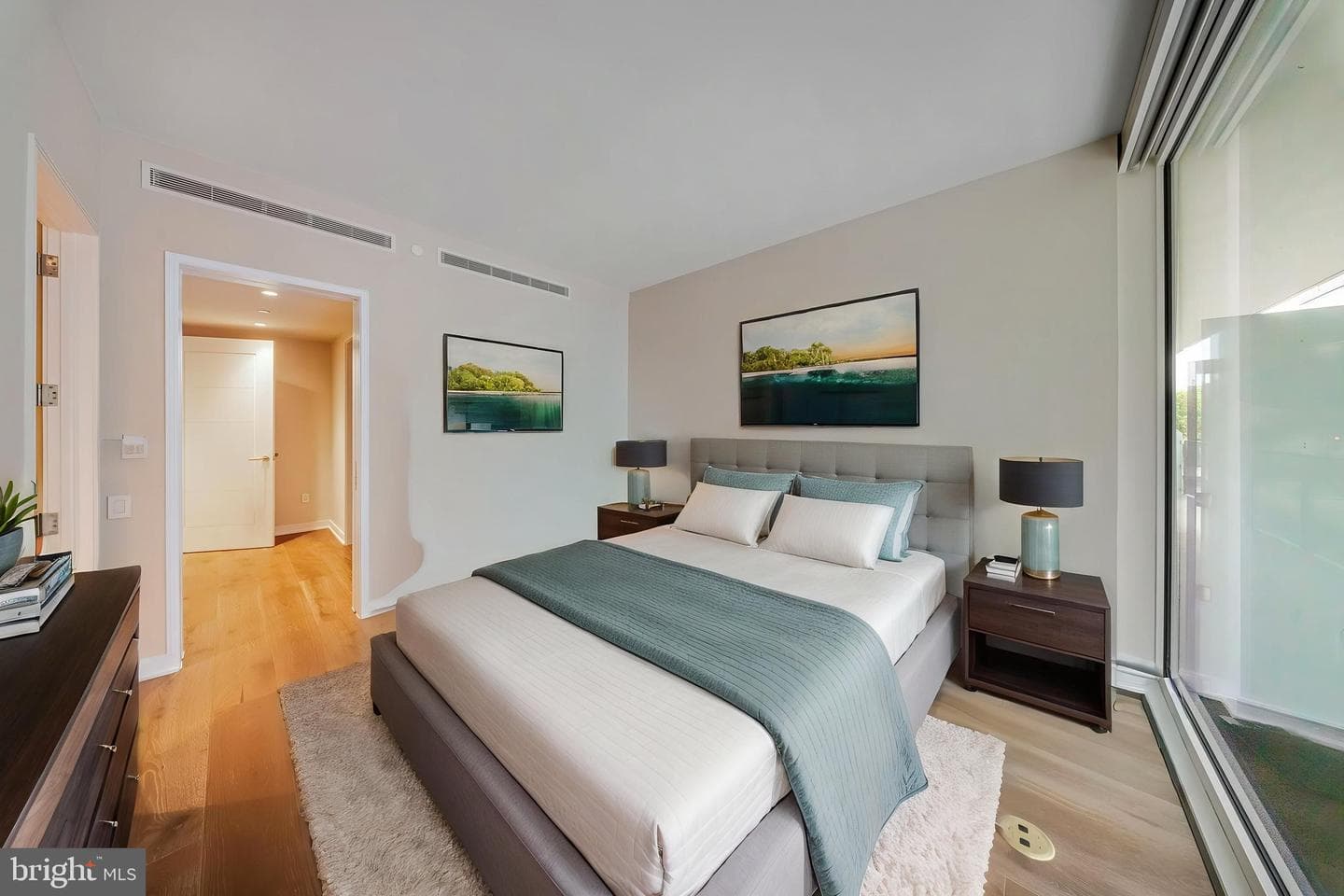 601 Wharf Street SW #213 photo 16