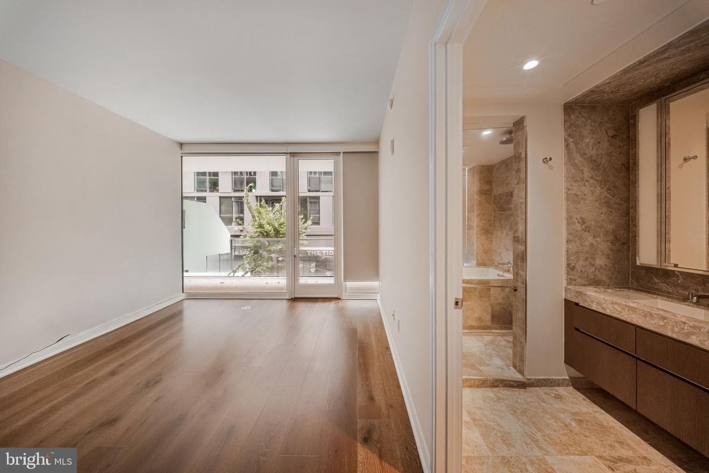 601 Wharf Street SW #213 photo 17