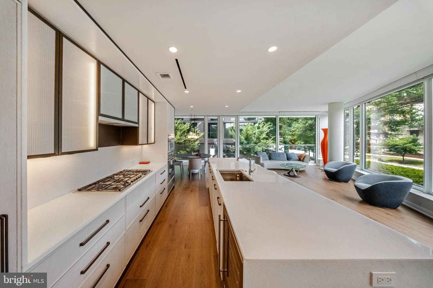 601 Wharf Street SW #213 photo 8
