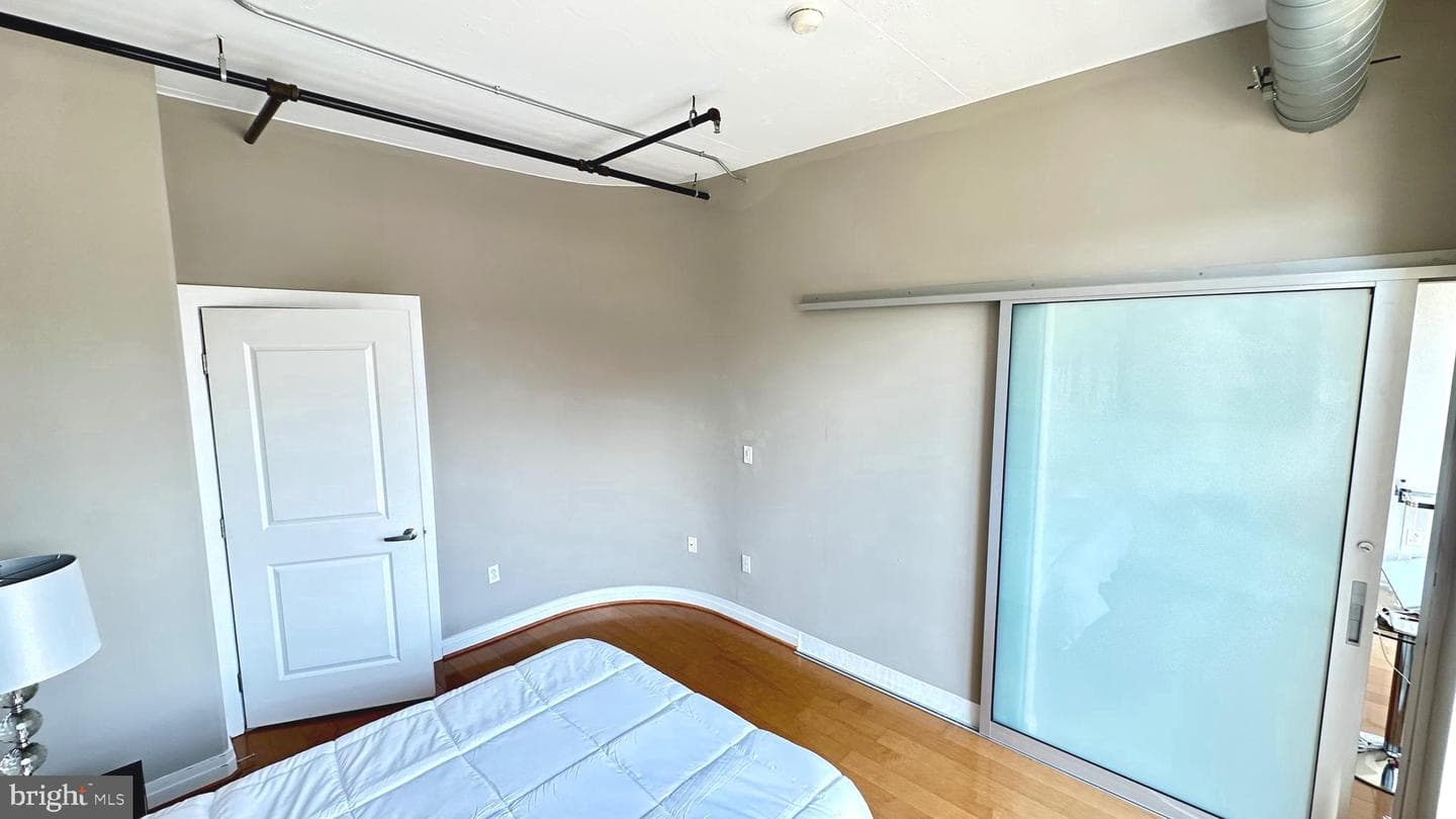 301 Massachusetts Avenue NW #902 photo 18