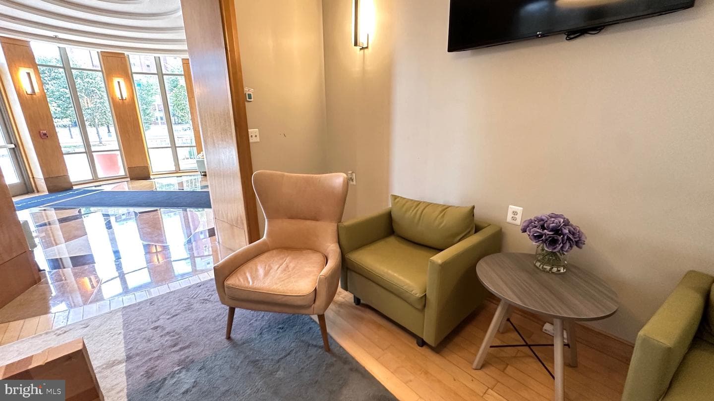 301 Massachusetts Avenue NW #902 photo 48