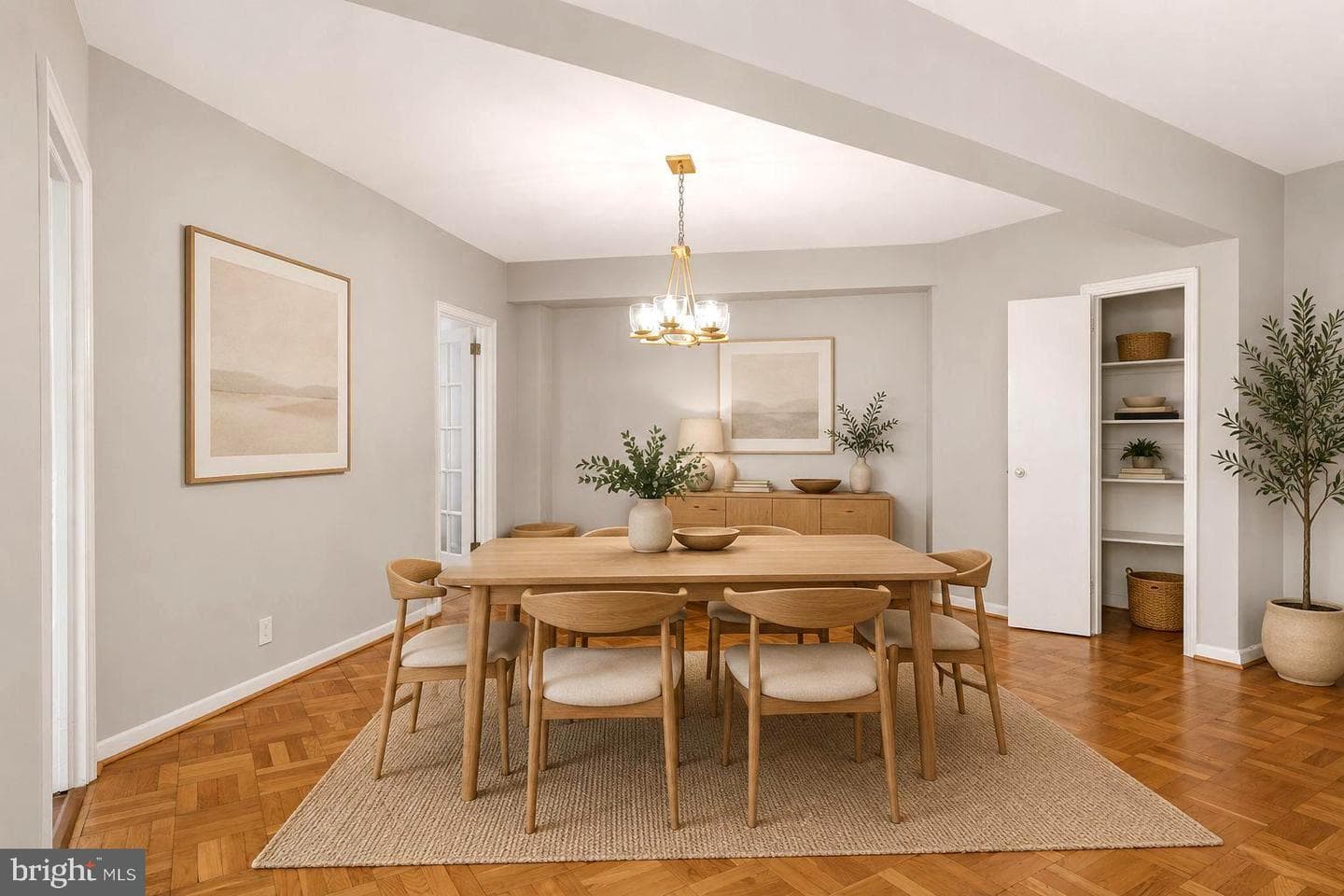 2500 Q Street NW #727 photo 3