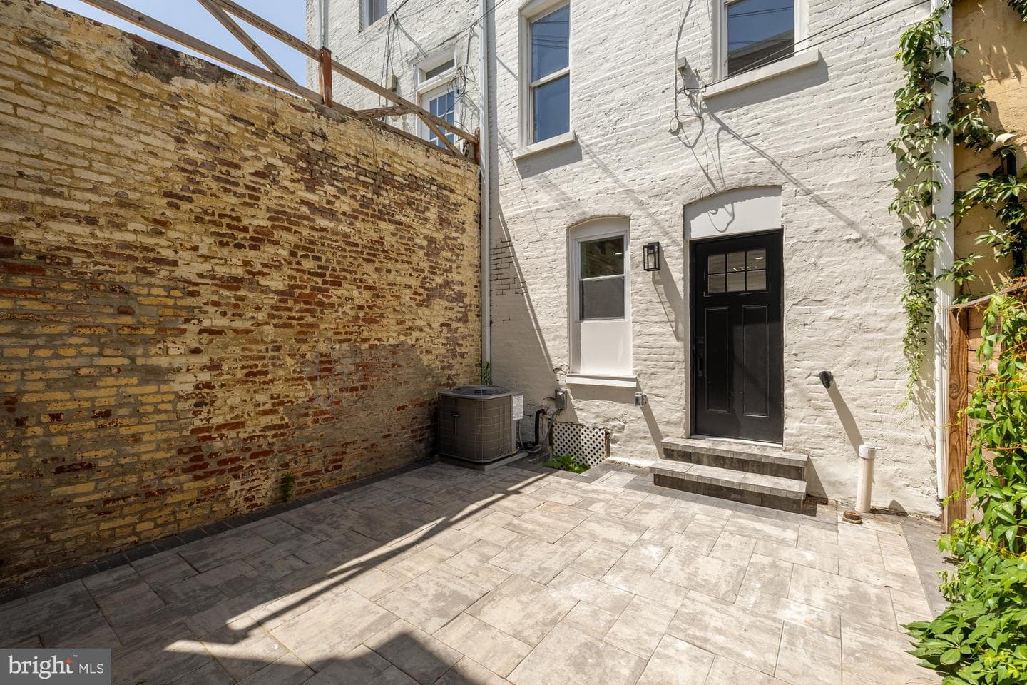 344 Elm Street NW photo 34