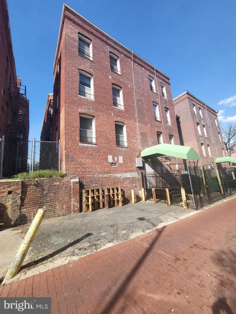 1108 Columbia Road NW #202, Washington