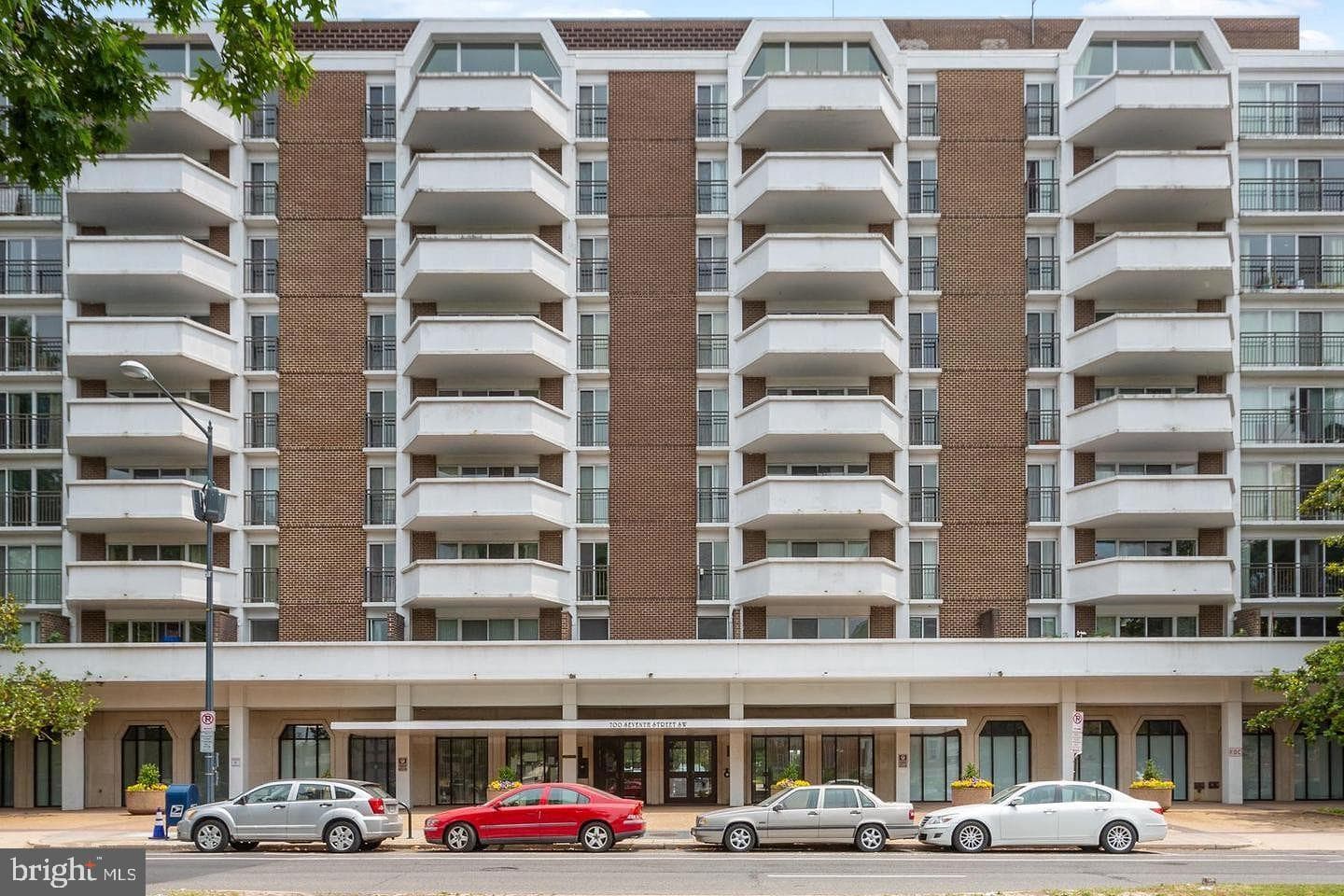 700 7th Street SW #711, Washington