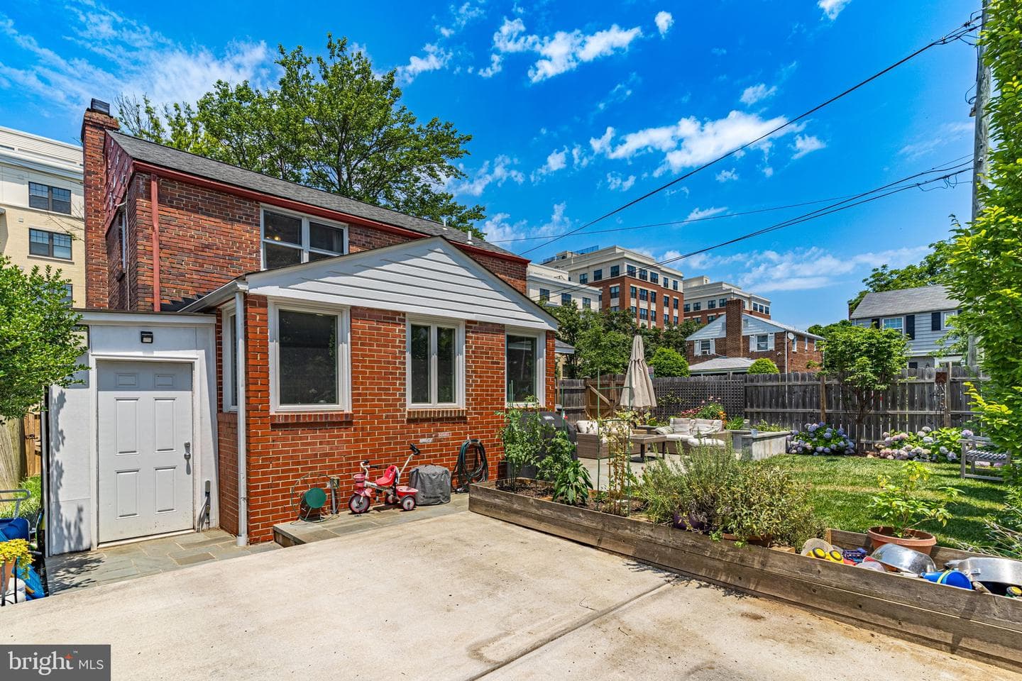 1224 Aspen Street NW photo 29