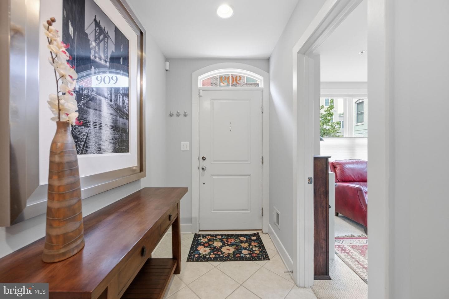 909 3rd Place SE, Washington