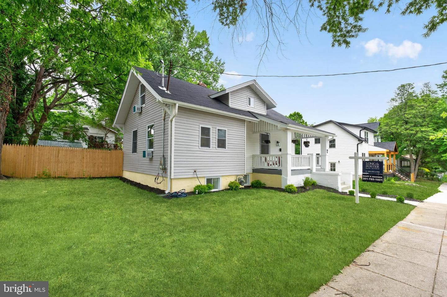 1004 Shepherd Street NE photo 4