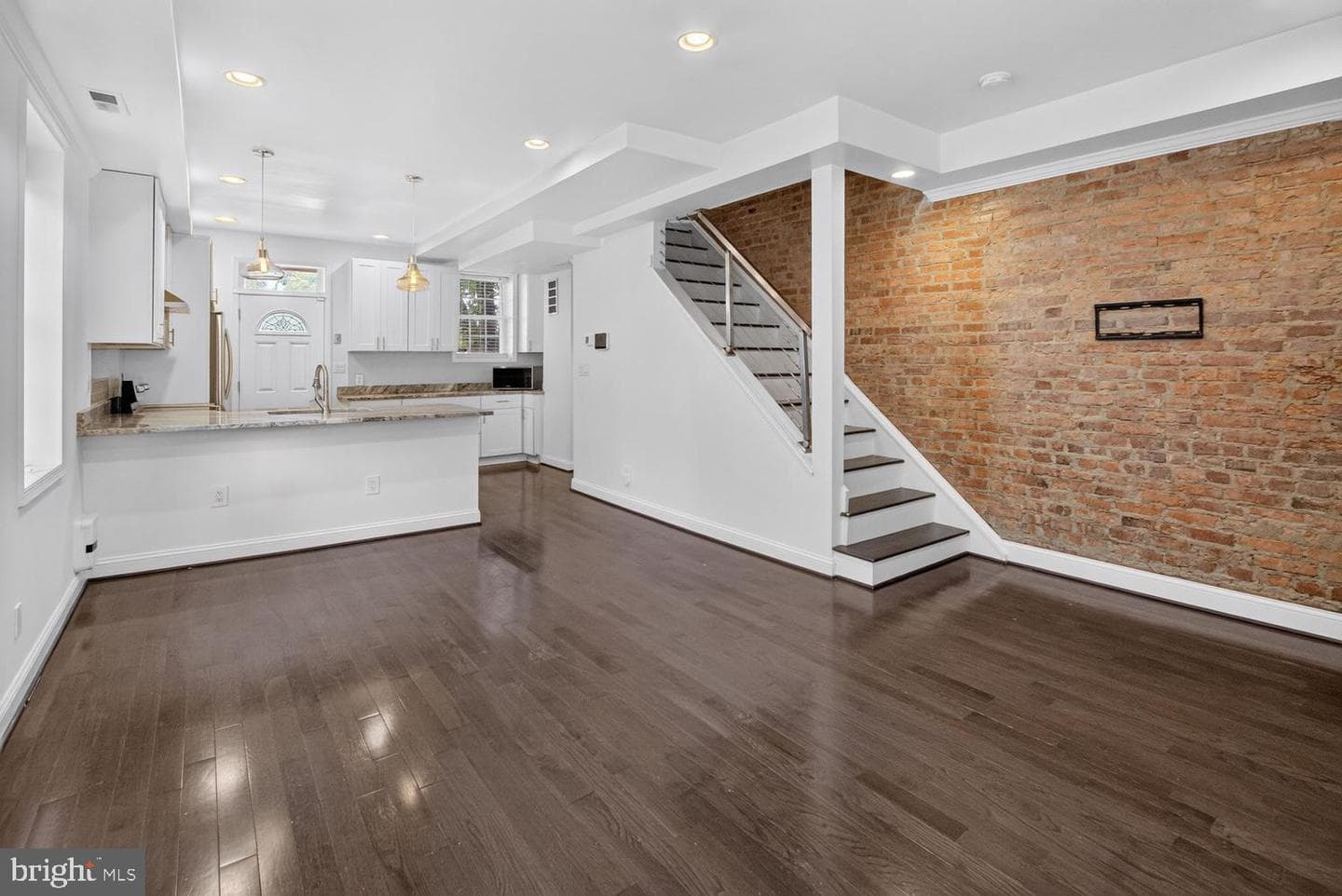 6207 8th Street NW, Washington