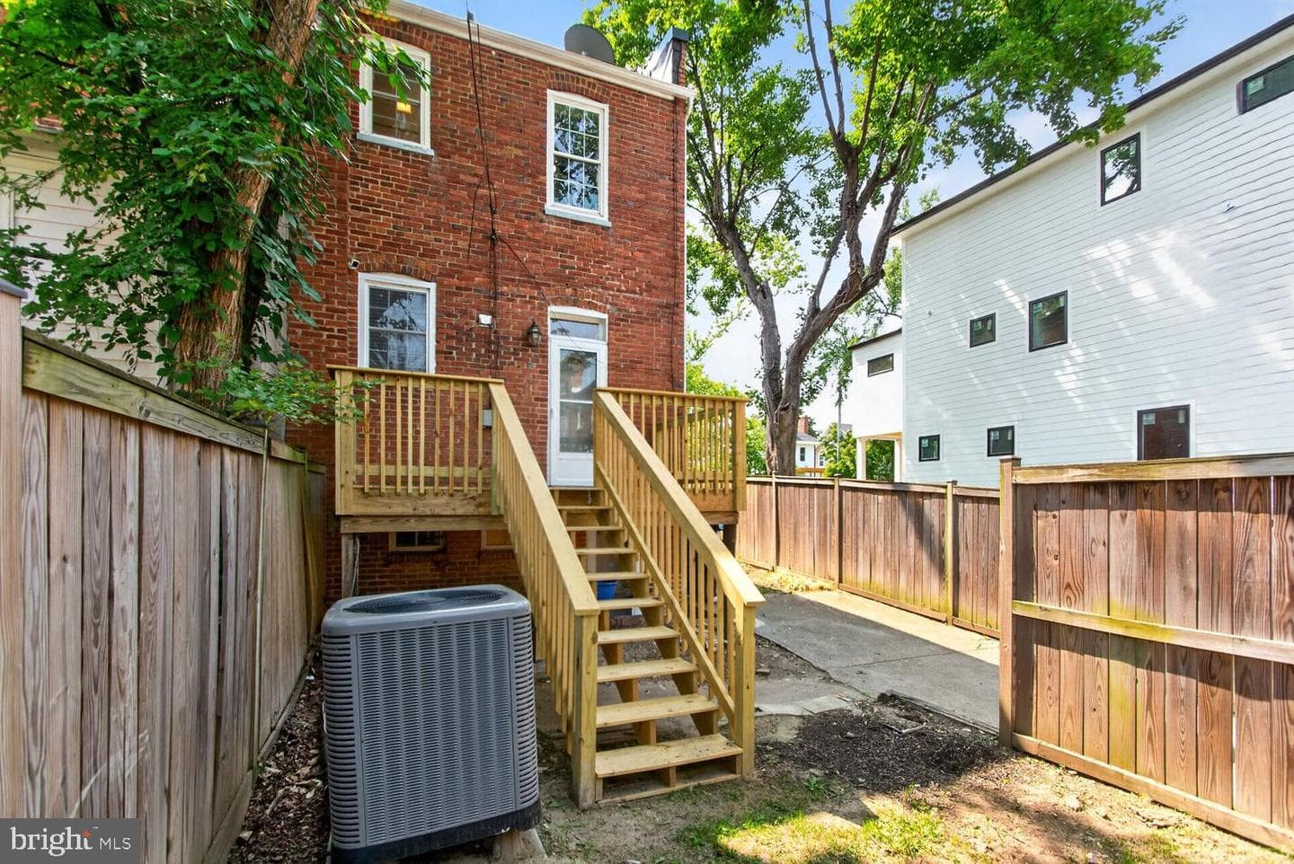 6207 8th Street NW photo 22