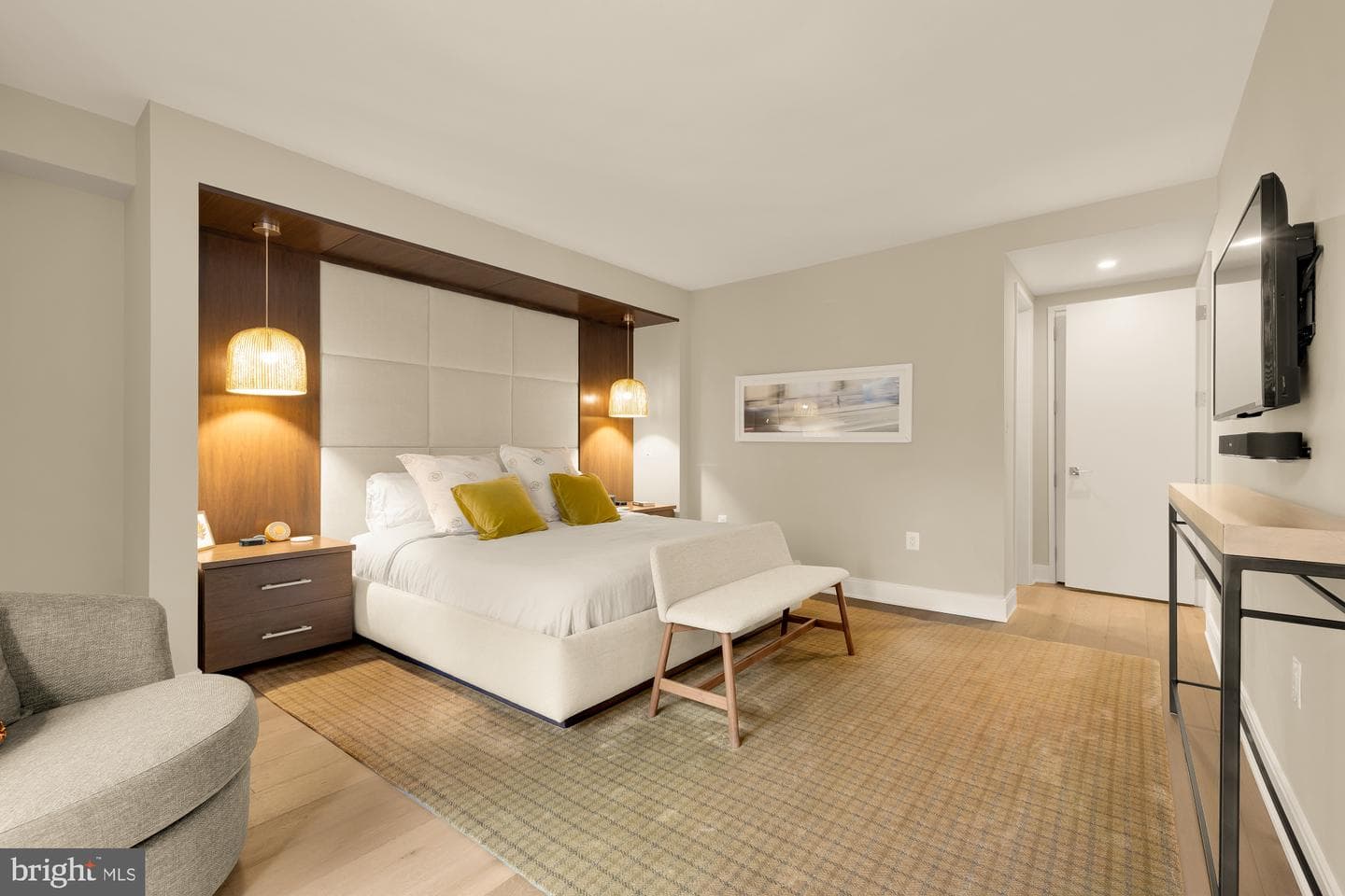 1045 31st Street NW #104 photo 34