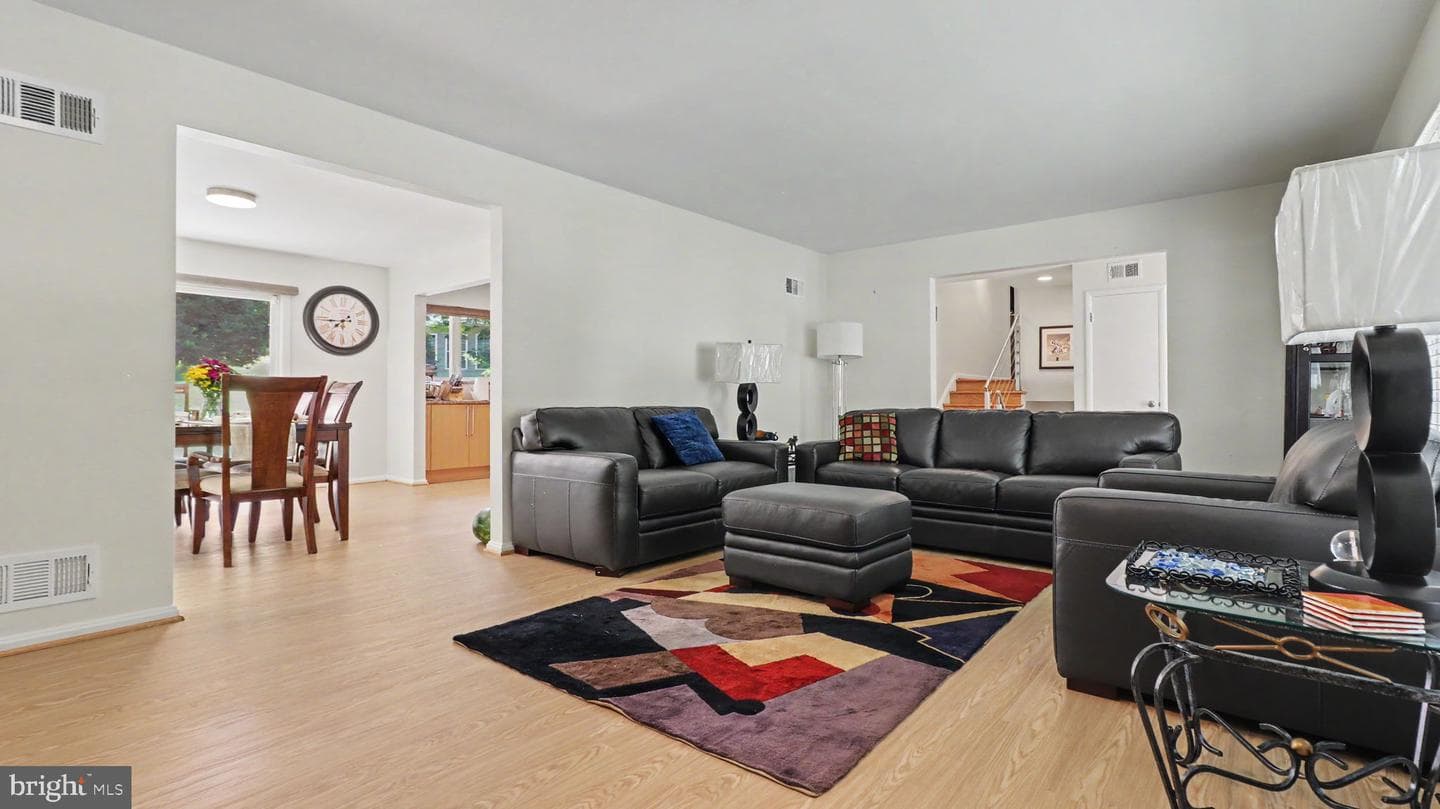 1905 Tulip Street NW photo 13
