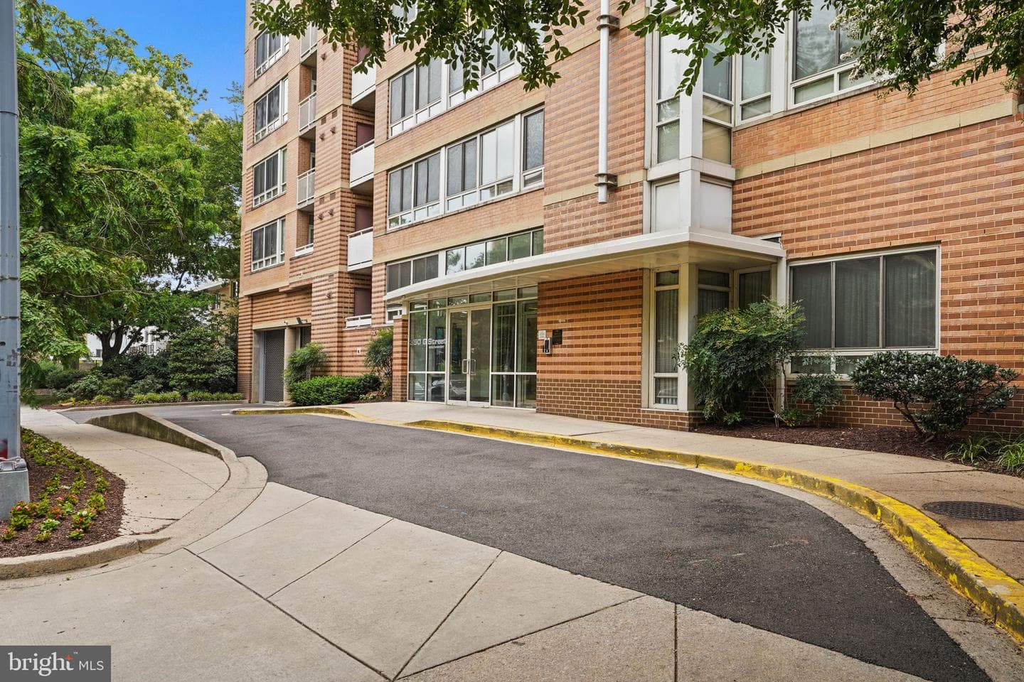 350 G Street SW #n320 photo 37