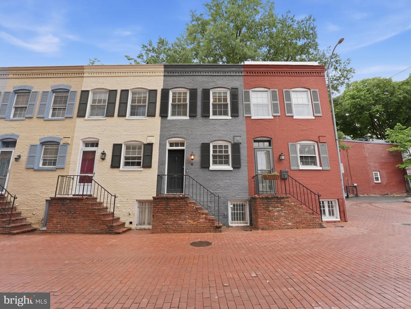 6 Snows Court NW, Washington