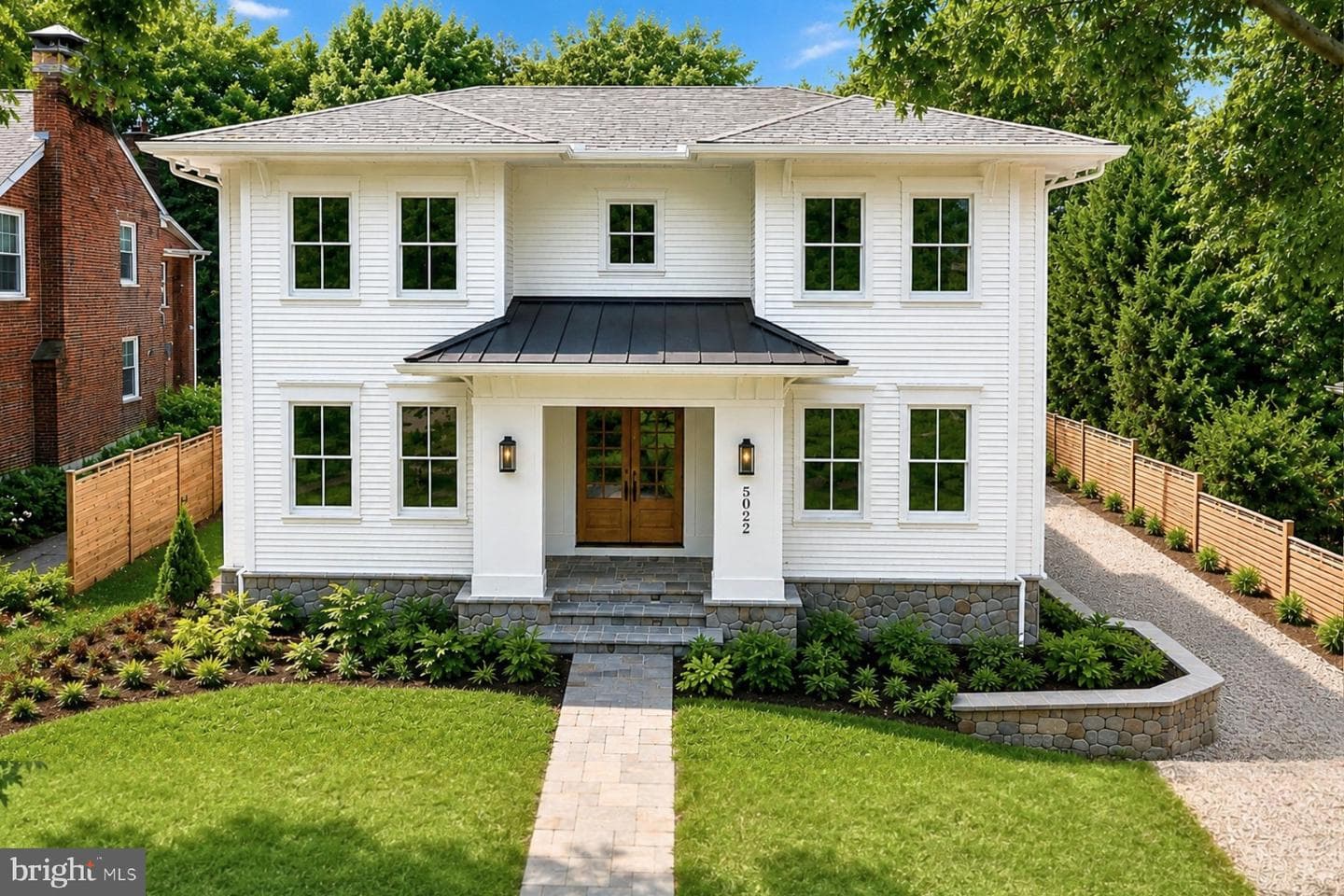5022 Cathedral Avenue NW, Washington