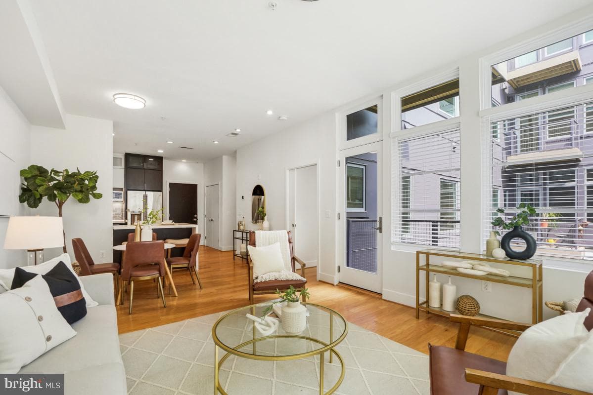 1443 Chapin Street NW #202 photo 15