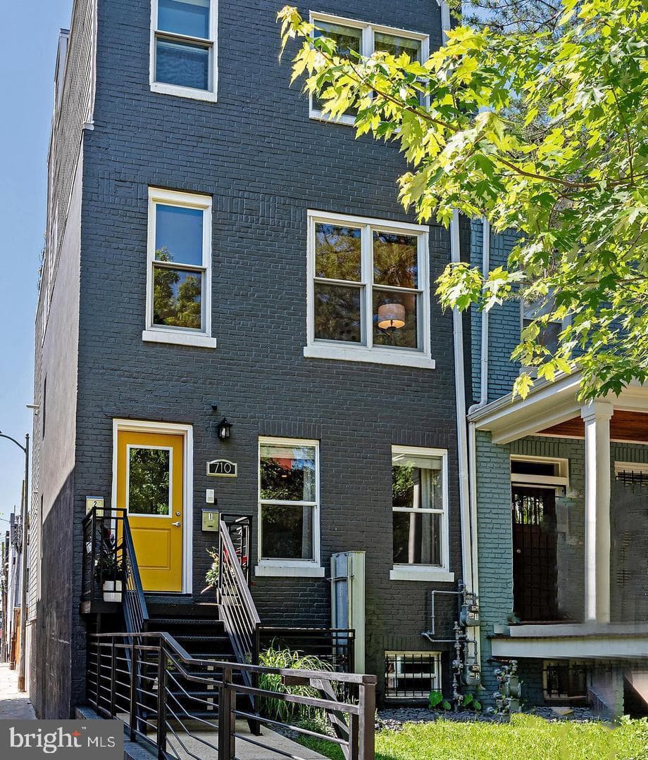 710 Kenyon Street NW #1, Washington