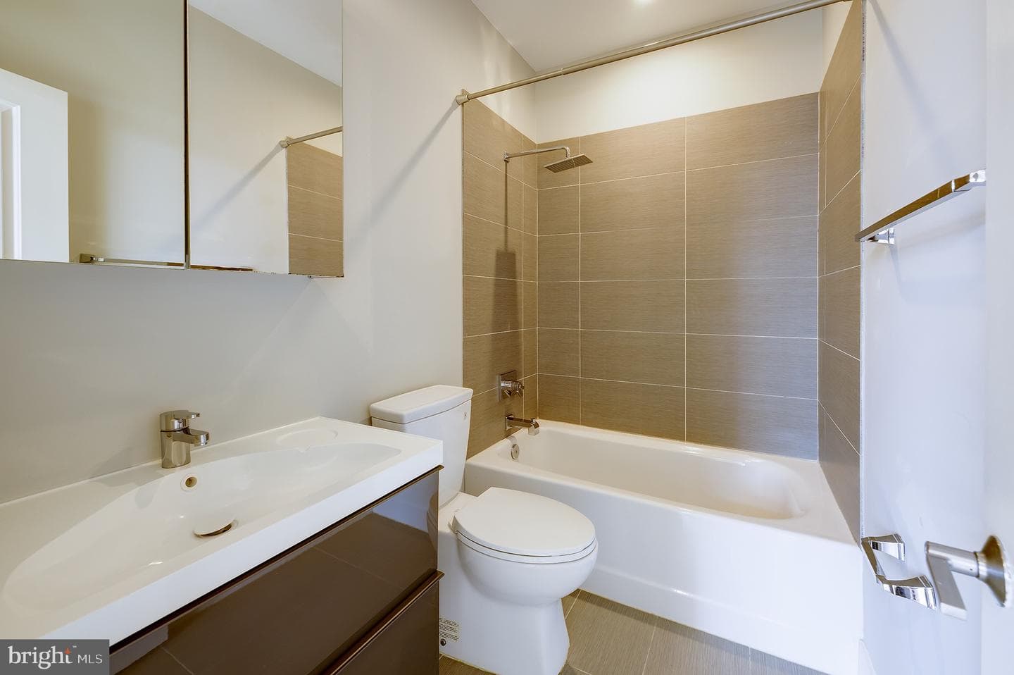 710 Kenyon Street NW #1 photo 30