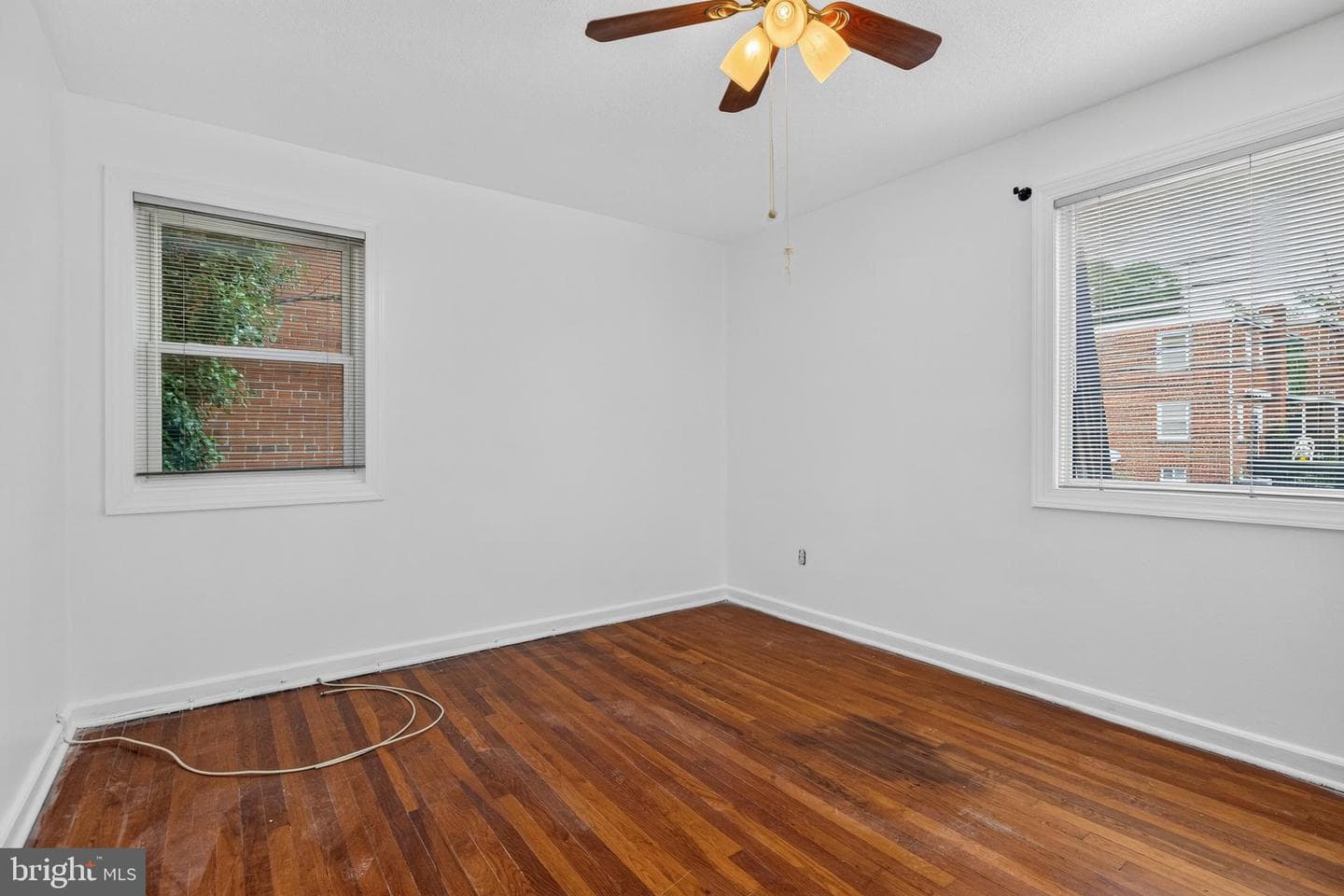 307 Nicholson Street NE photo 19