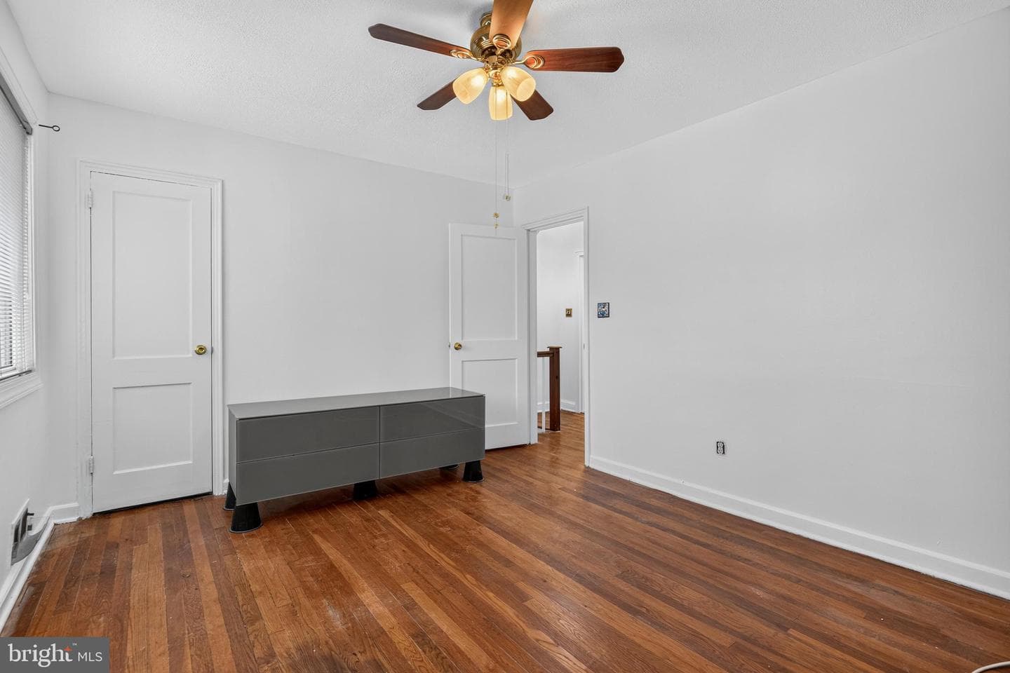 307 Nicholson Street NE photo 20