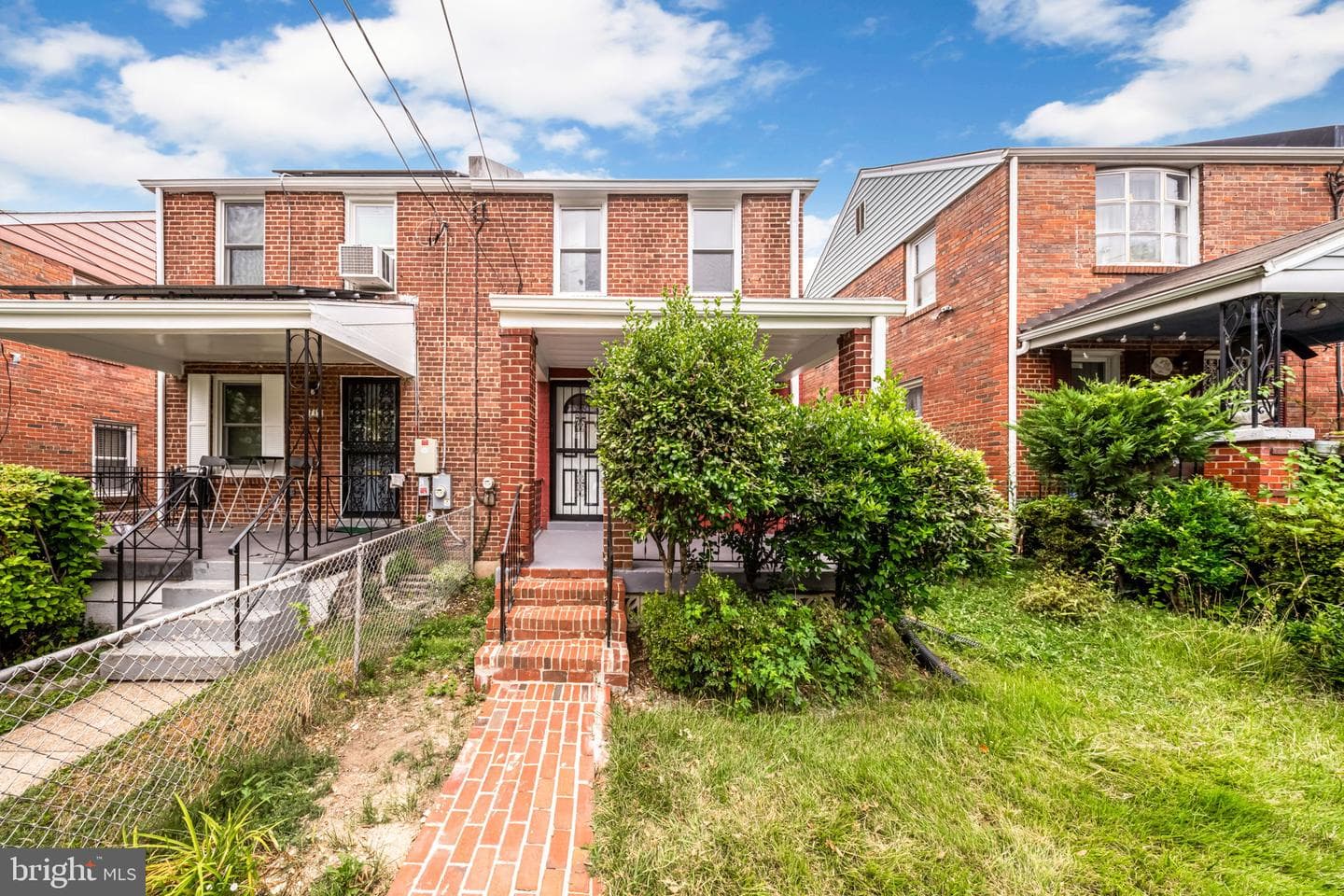 717 Emerson Street NE, Washington