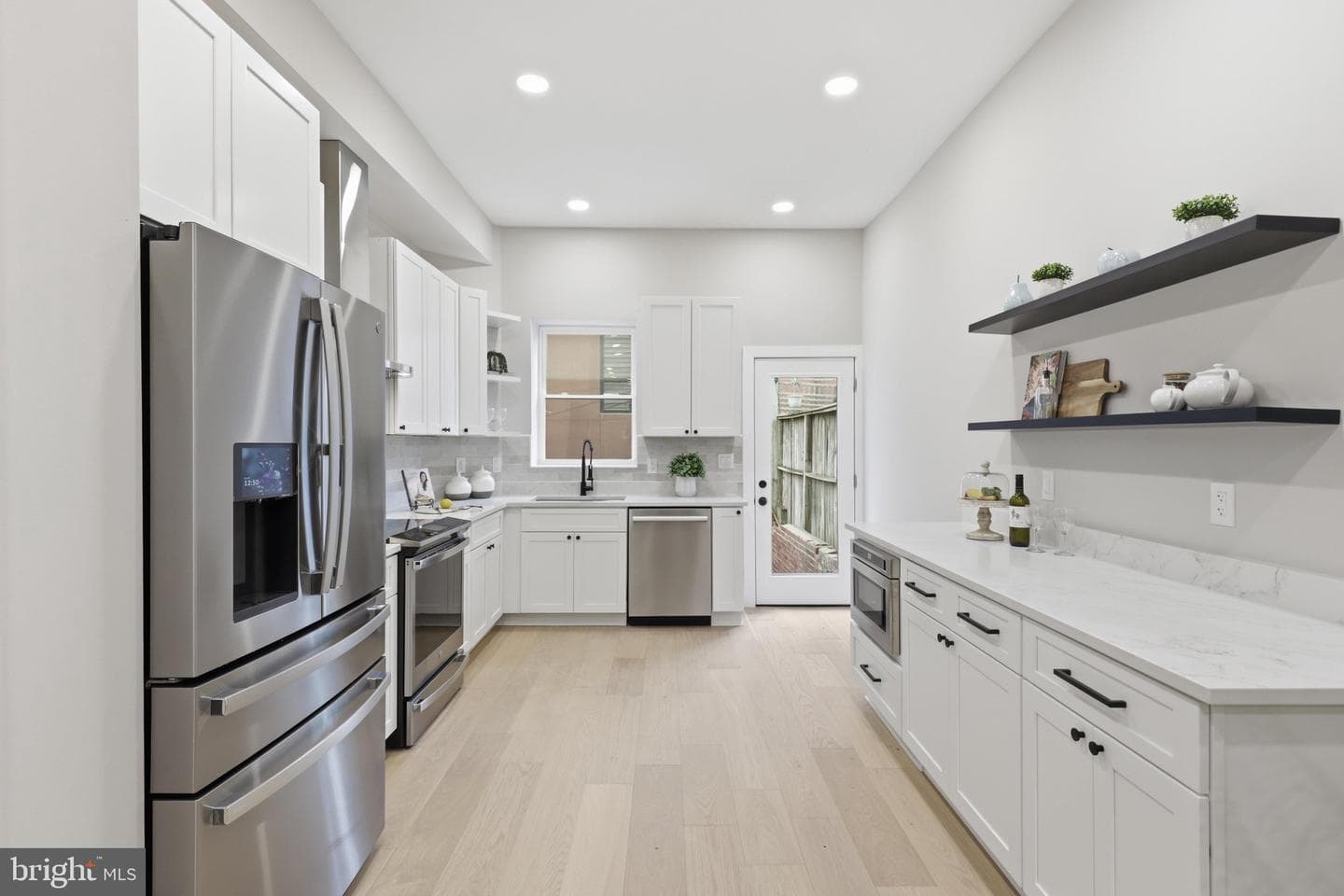 10 R Street NW photo 5