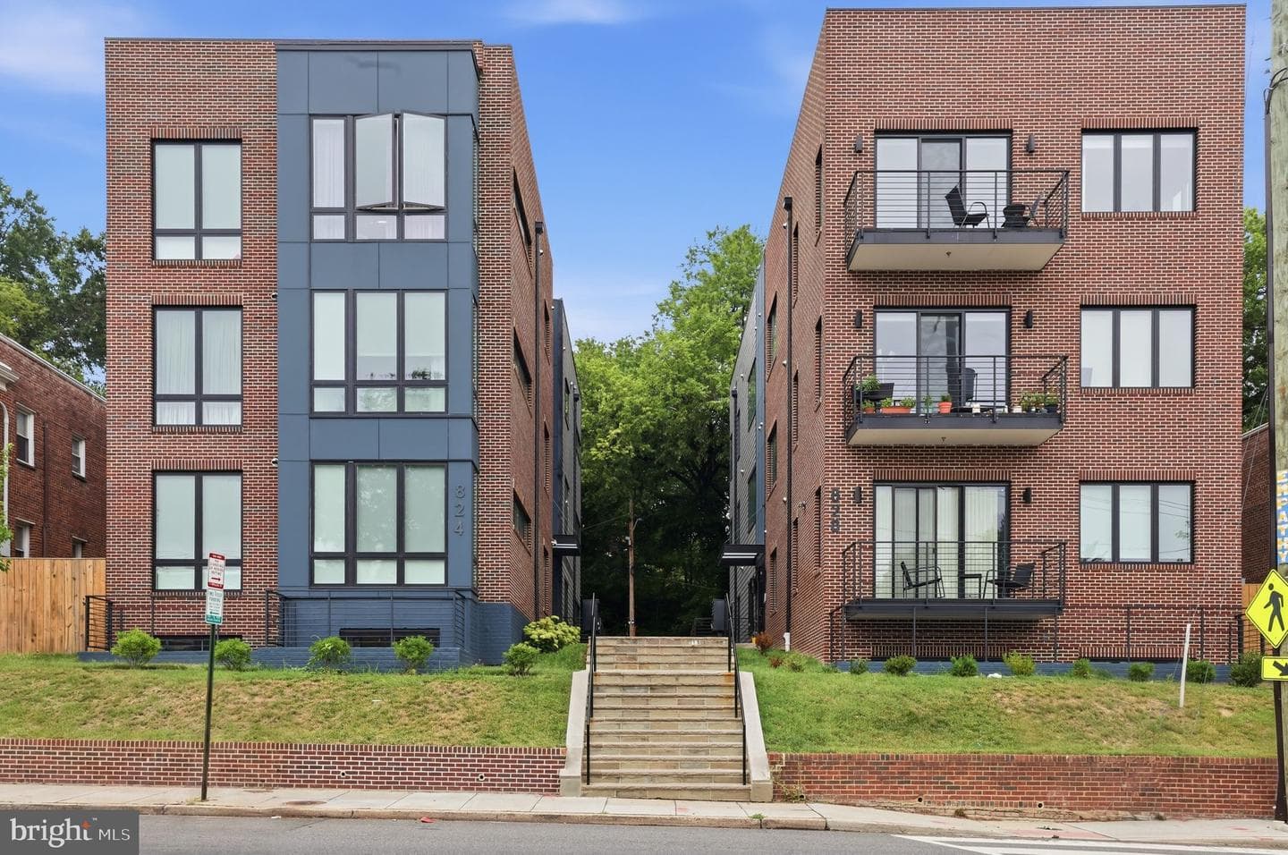 824 Taylor Street NE #1, Washington