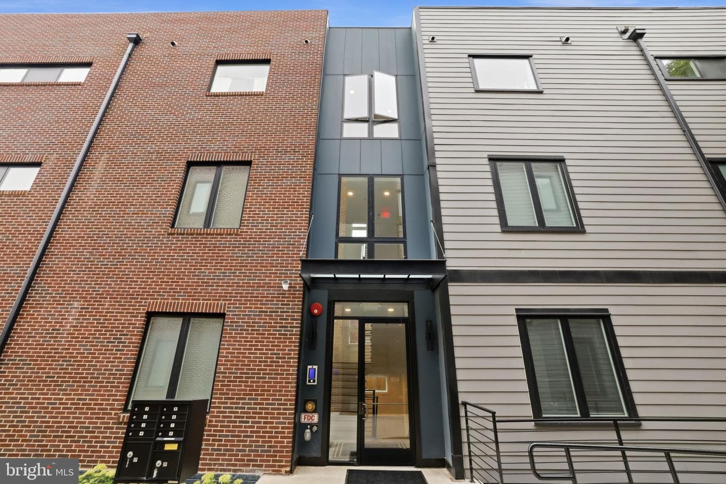 824 Taylor Street NE #1, Washington