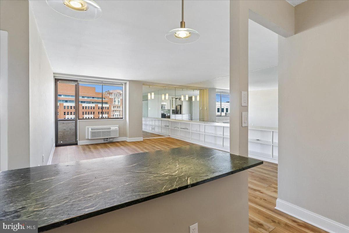 1325 18th Street NW #1002 photo 14