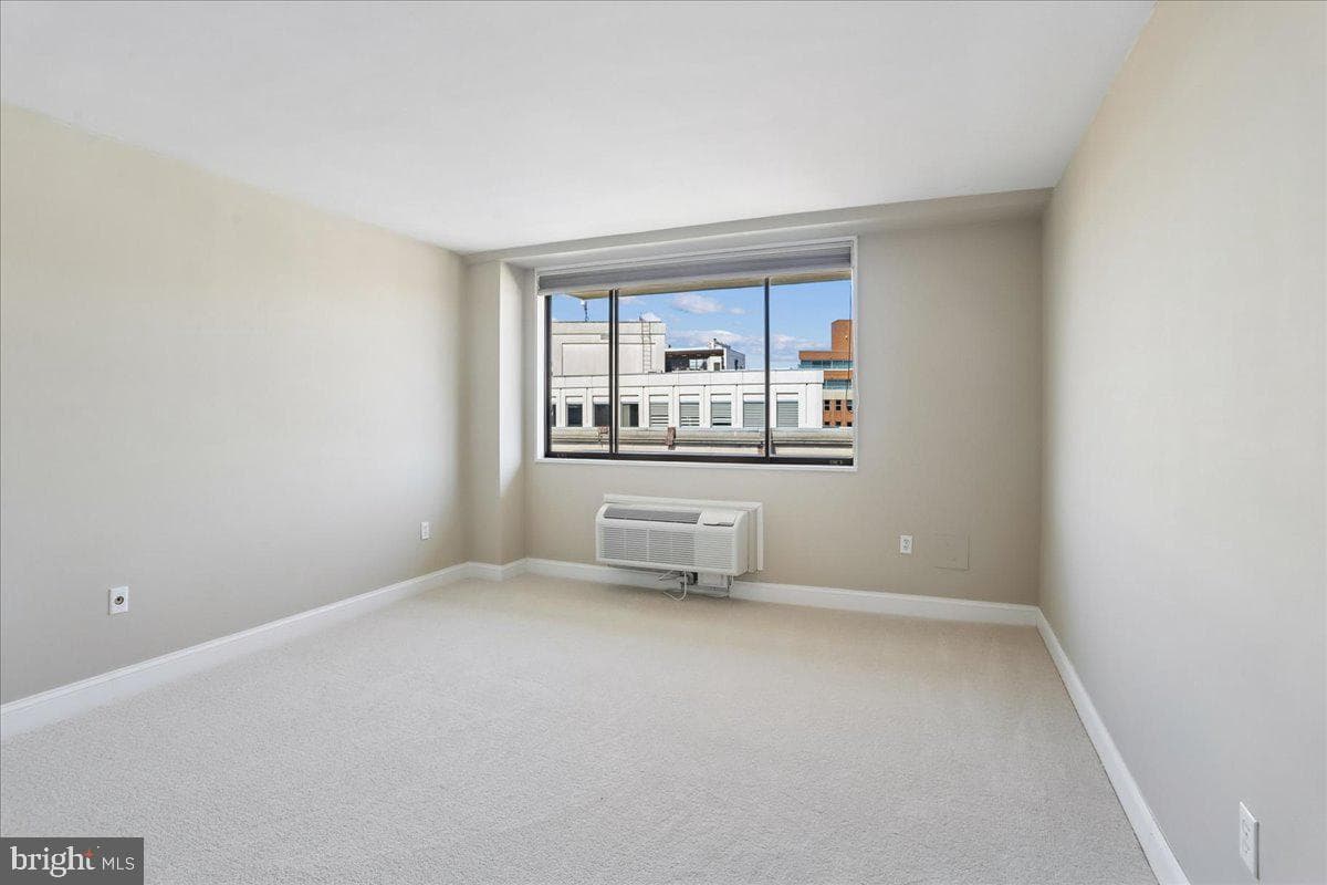 1325 18th Street NW #1002 photo 15