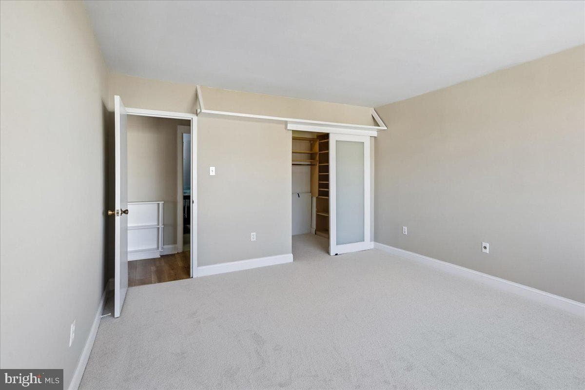 1325 18th Street NW #1002 photo 17