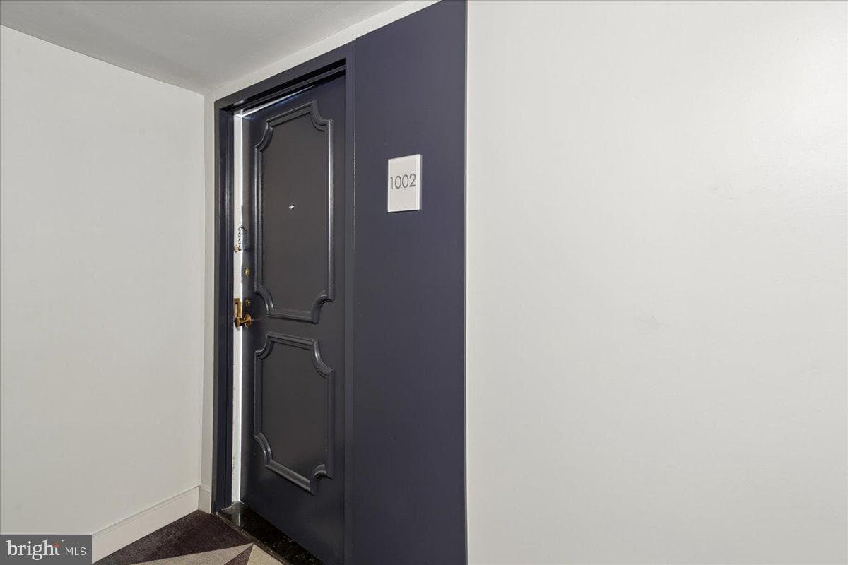 1325 18th Street NW #1002 photo 25