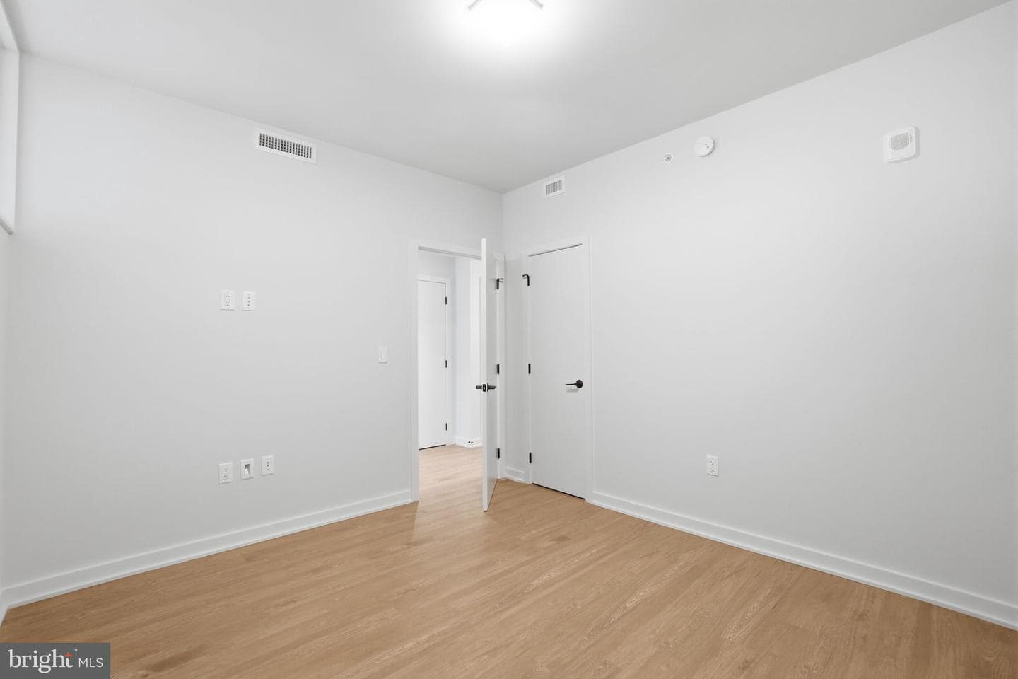 1625 Eckington Place NE #413 photo 17