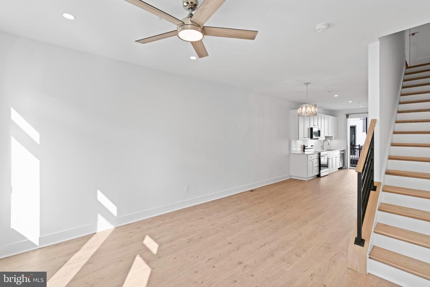 2609 Platt Court NW photo 4